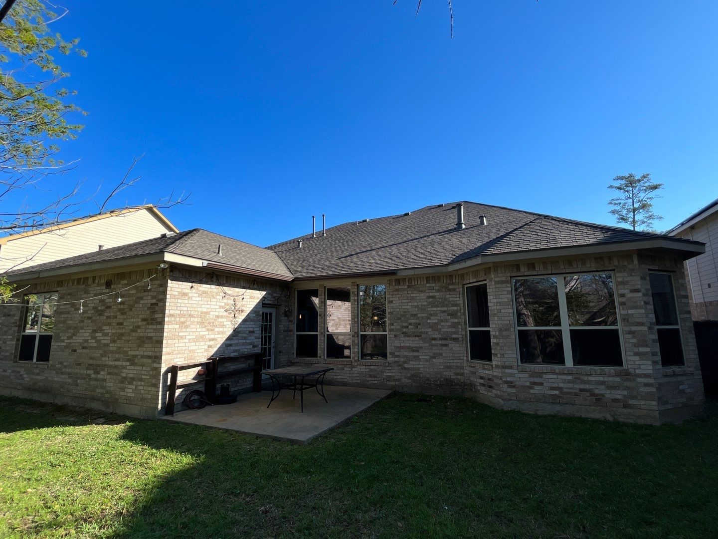 GAF HDZ - Weathered Wood by Elite Roofing LLC