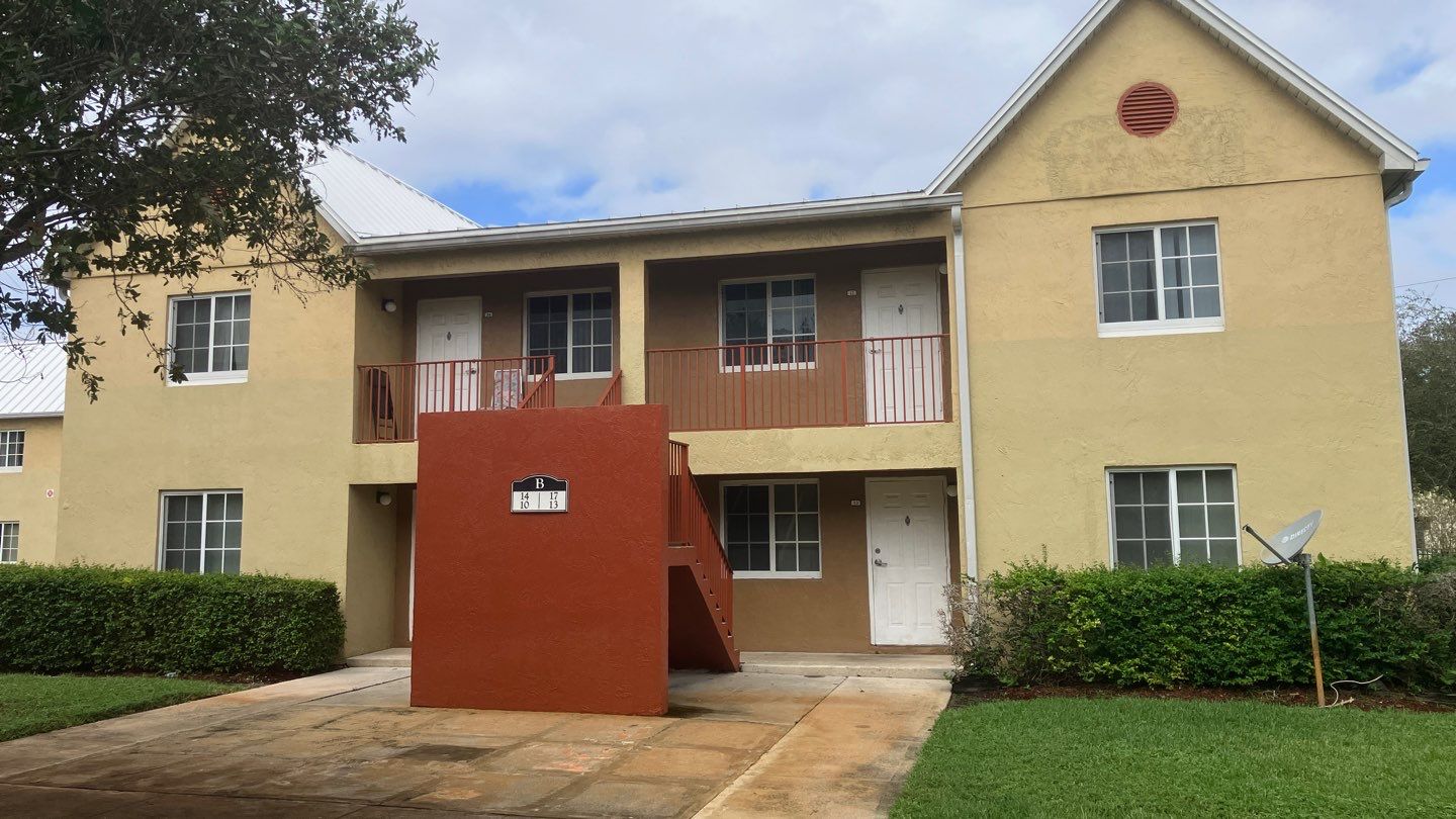 EVERGLADES HEIGHTS APTS. by Souffront Construction & Engineering