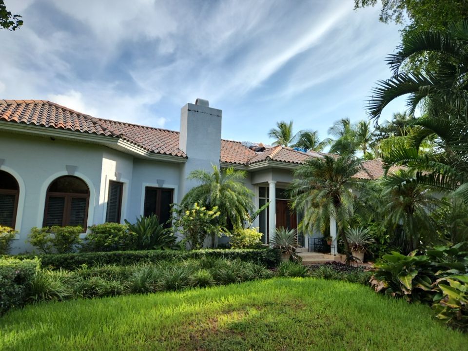 Crown Windsor Slate - Manatee Color by Istueta Roofing