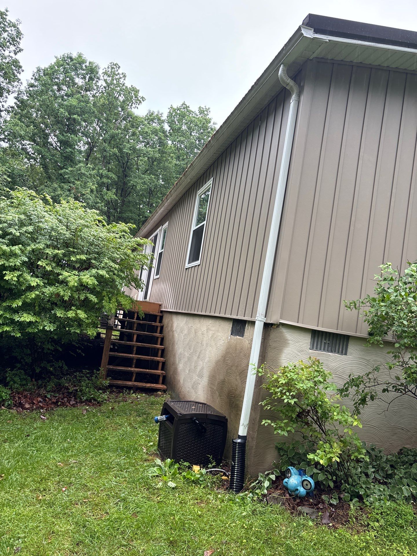 Siding Replacement by Winchester Roofing
