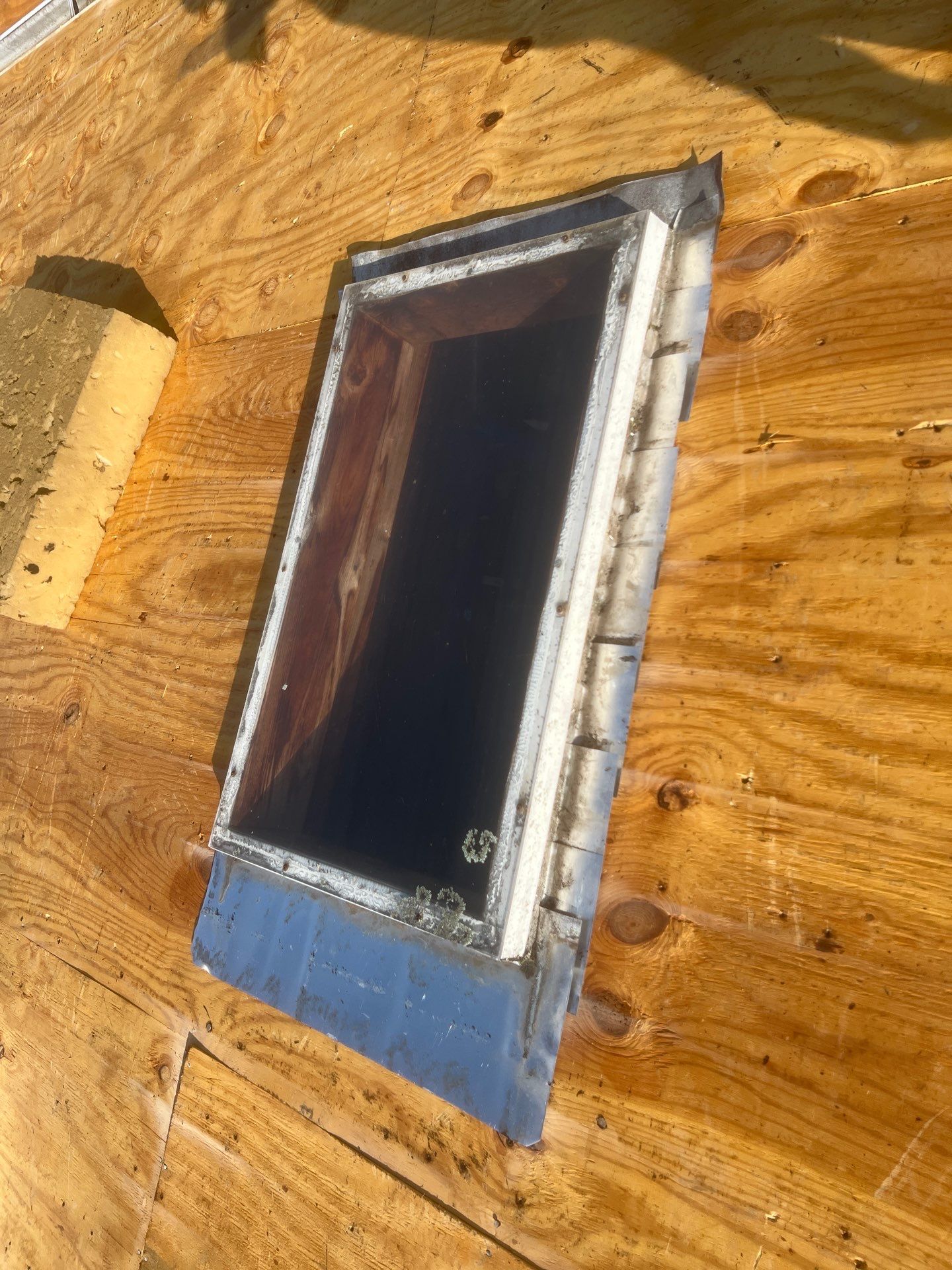 Full Roof Replacement by Lecla Home Improvements and Roofing INC