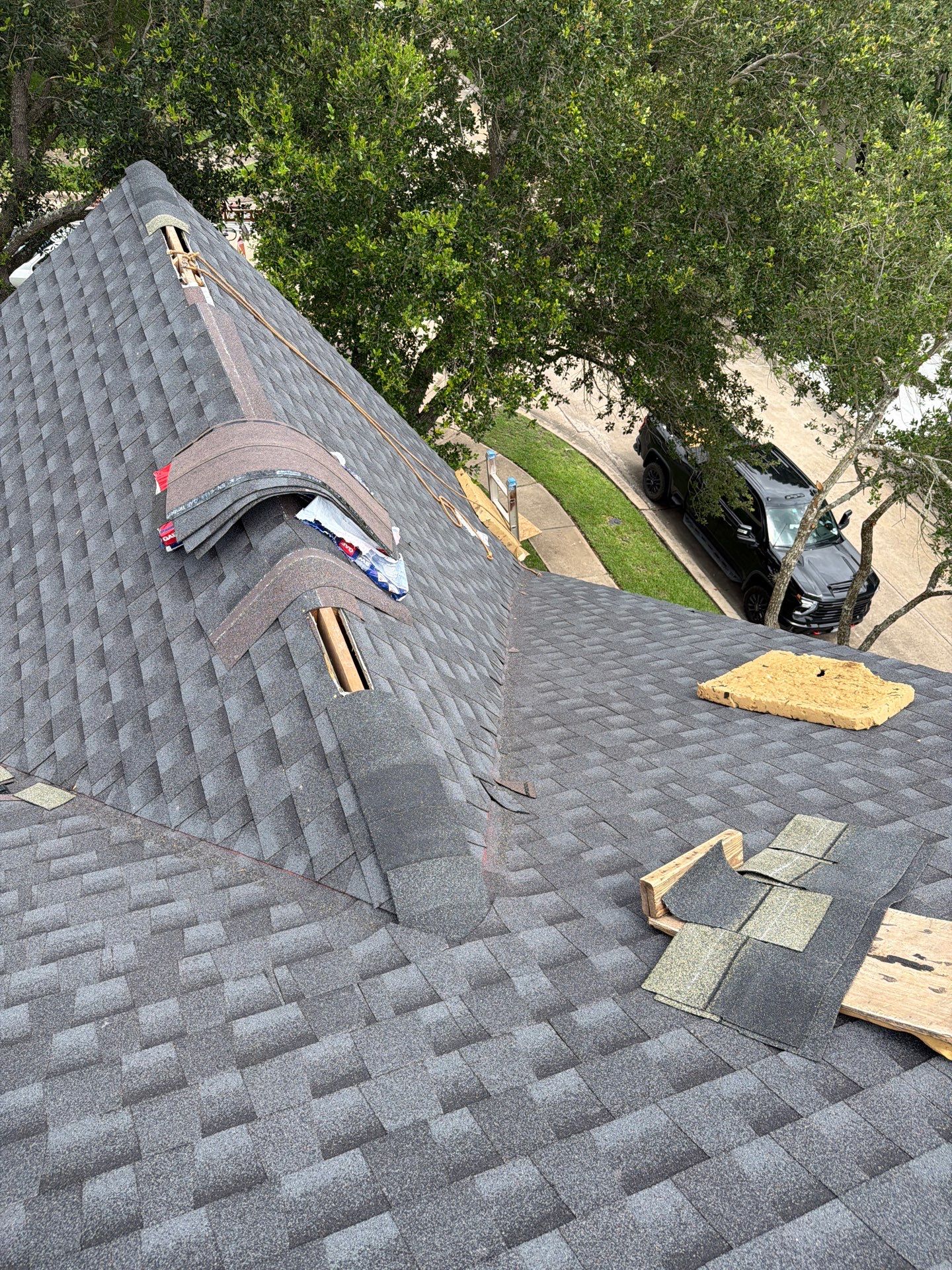 Roof Replacement in Woodbridge, Sugar Land TX by Roof Repair Company