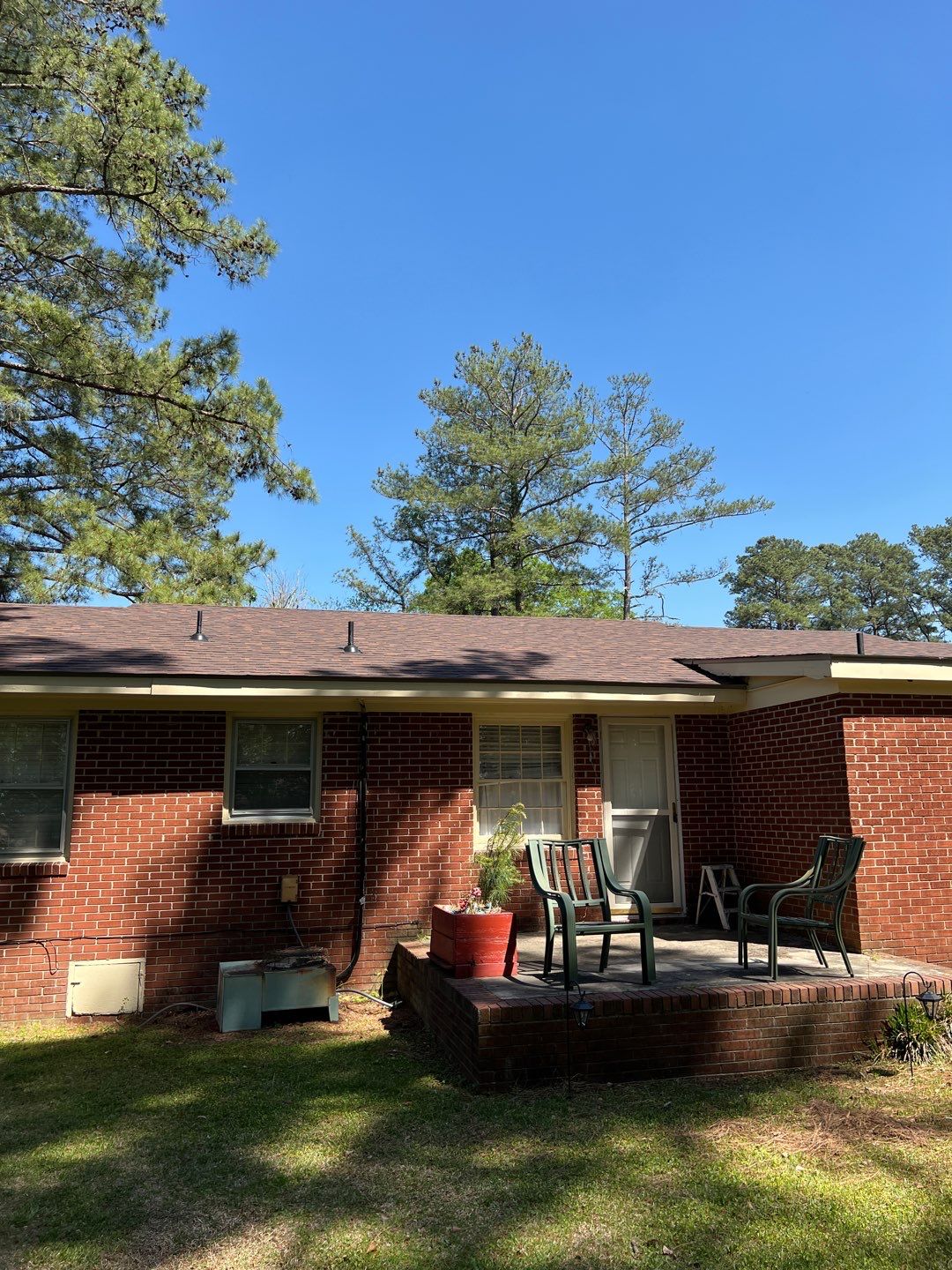 Residential Roofing Installation using High Grade Asphalt Shingles by Carolina Trophy Roofs