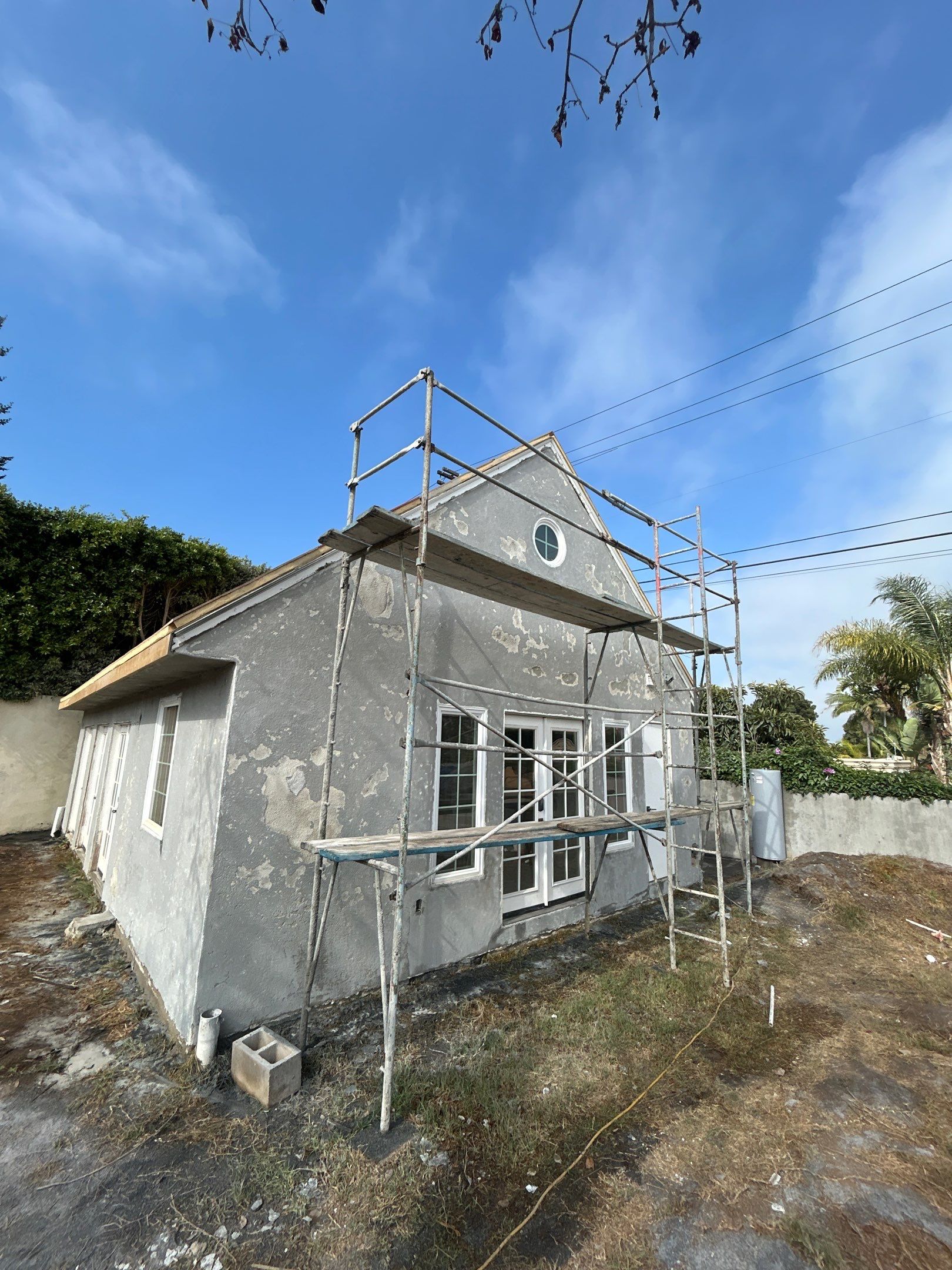 Stucco Dustless Sandblasting In Los Angeles, CA by La Power Washing Inc