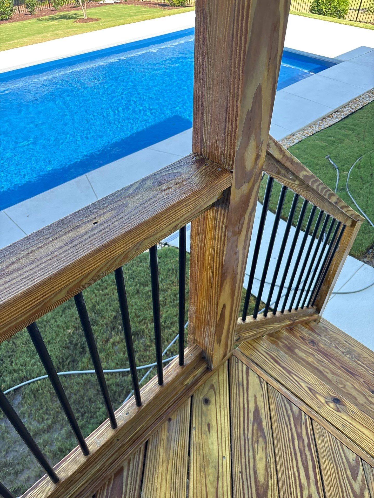 Wood Deck using Wood Sealant by DuraSeal