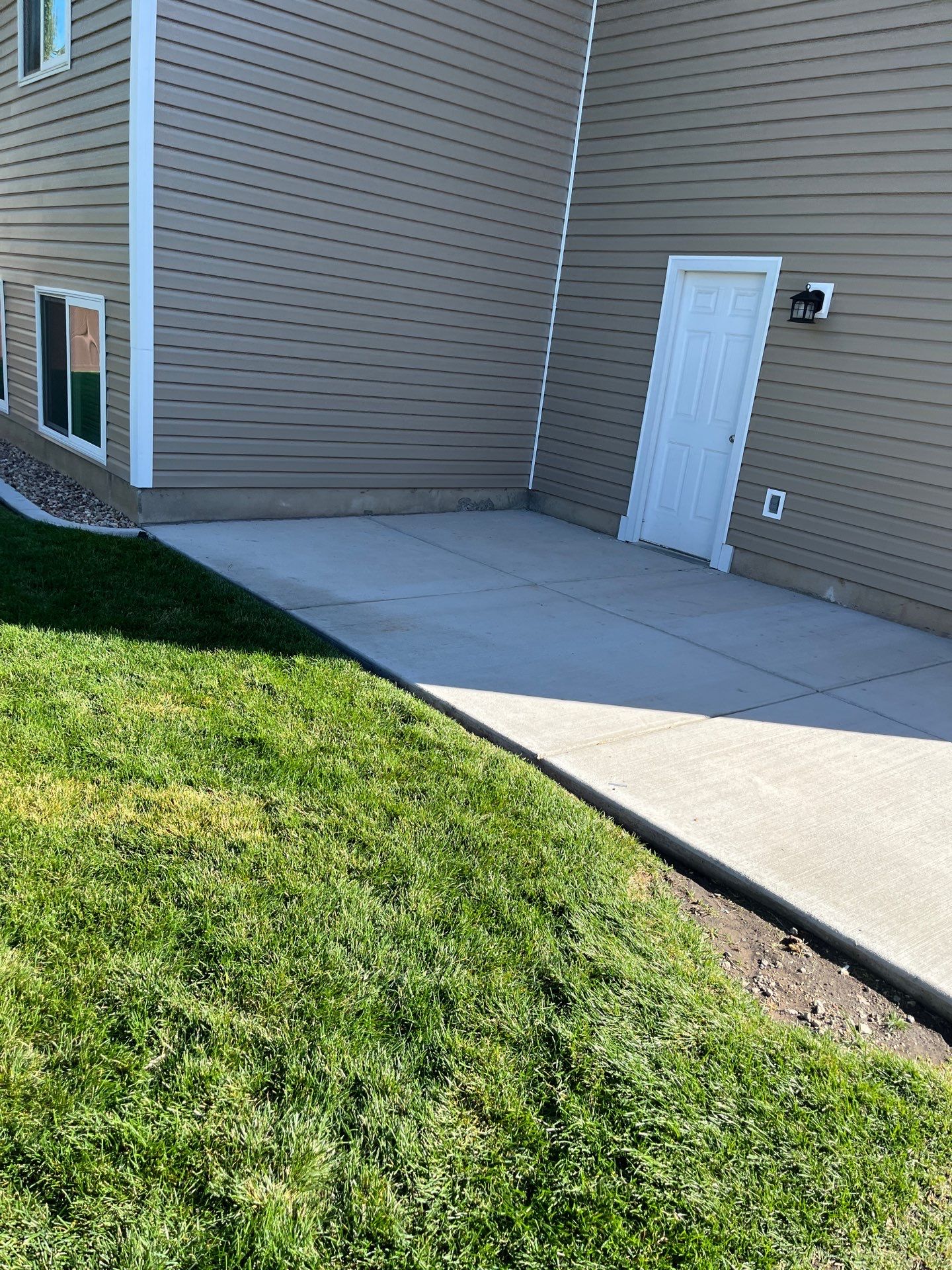 Orem | Complete Vinyl Siding Upgrade & Gutters | Pebblestone Clay by Ideal Siding Utah