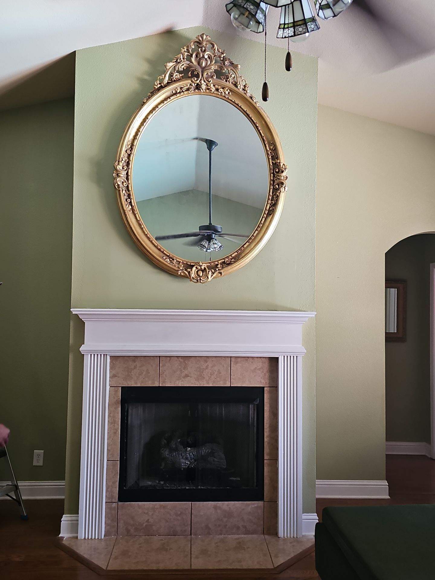 Art & Mirror Hanging Projects by Hangman Mounting & Installation 