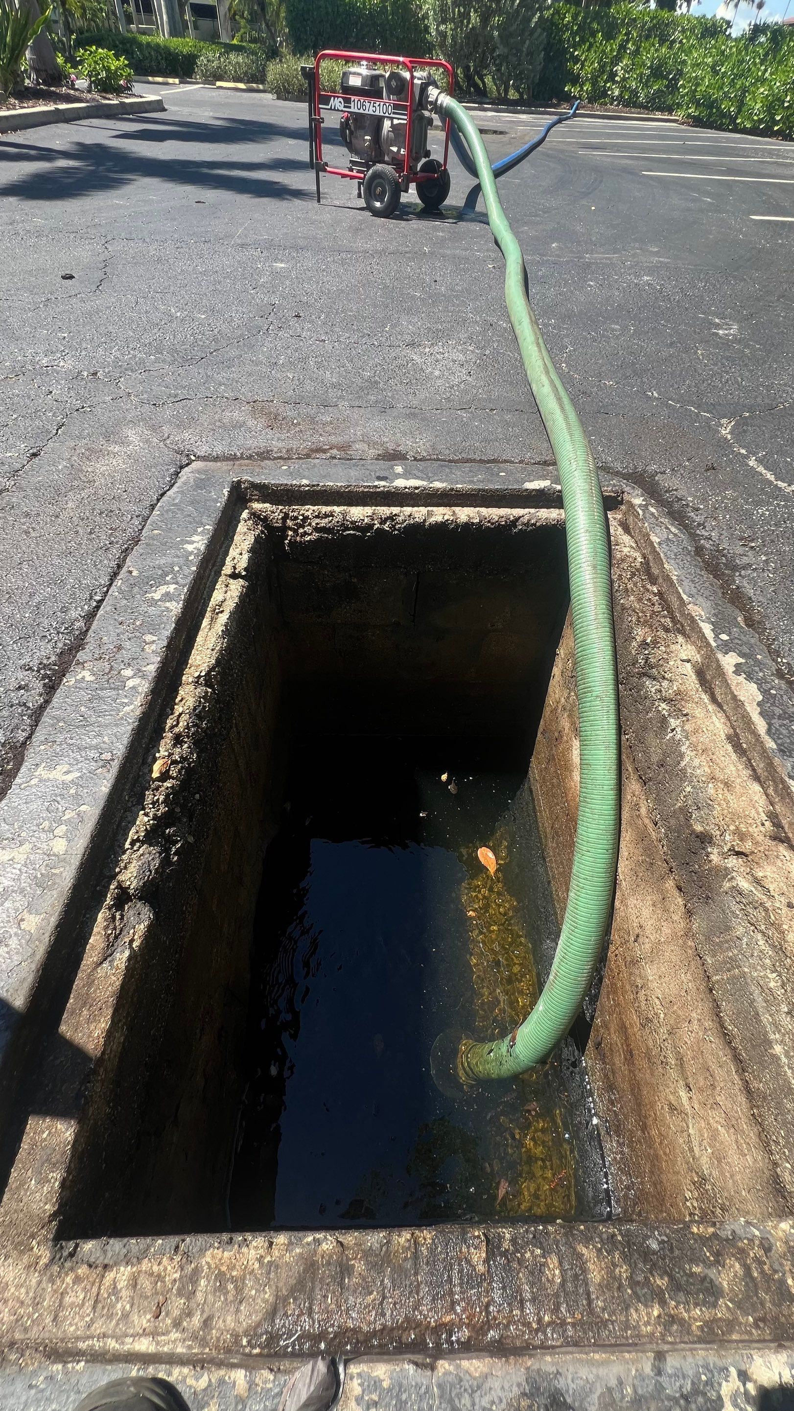 Marco Island Condo Stormwater System Maintenance and Standing Water Removal by APS Power & Water