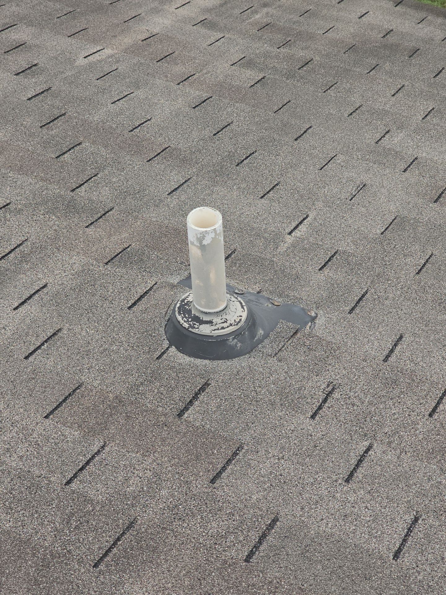 Hail Damage using Owen's Corning Duration (Lifetime) Shingles by Roof Repair Company