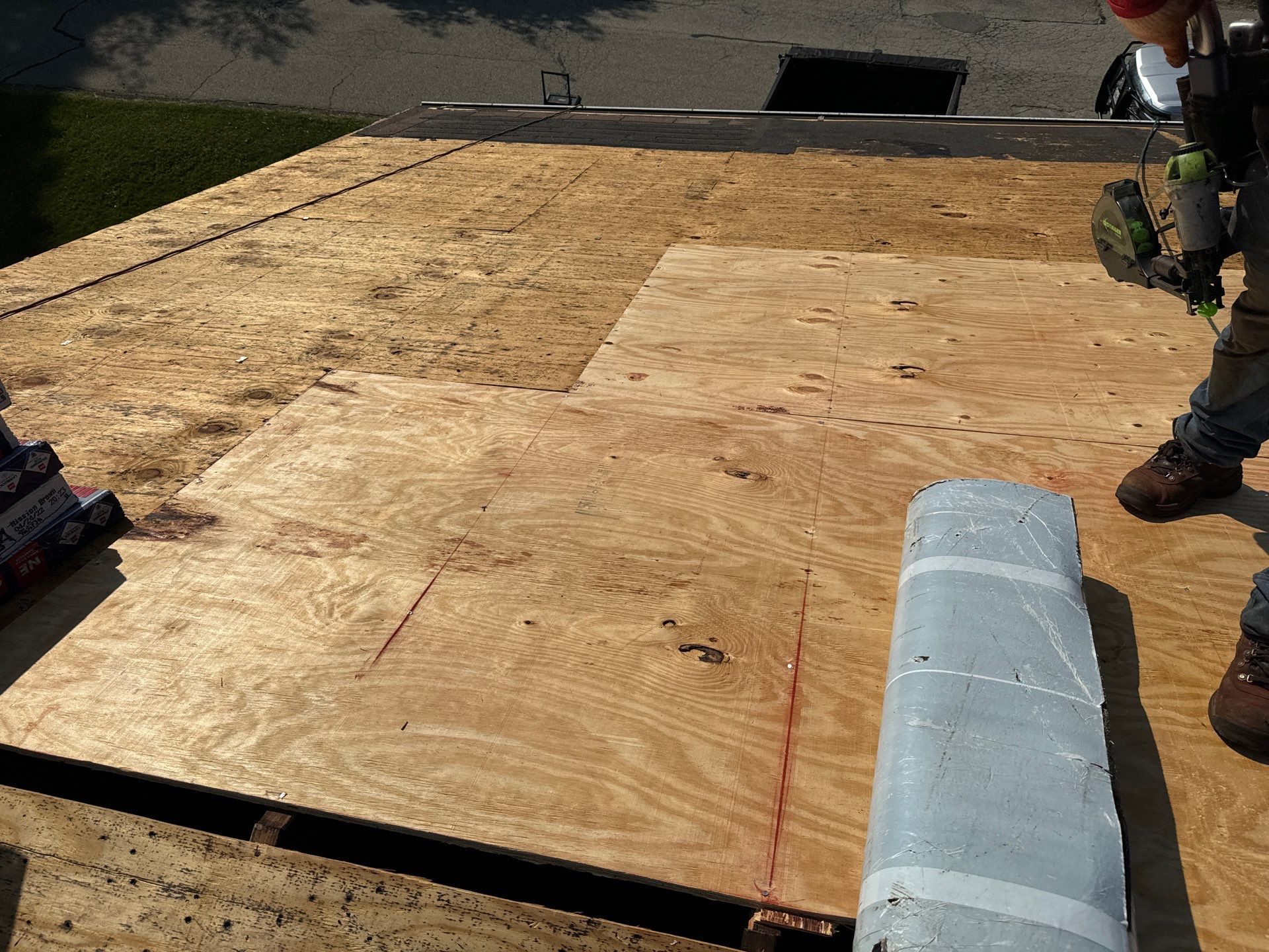 Residential Roofing Installation using GAF HDZ SHINGLES by La Bendicion Contruction Llc