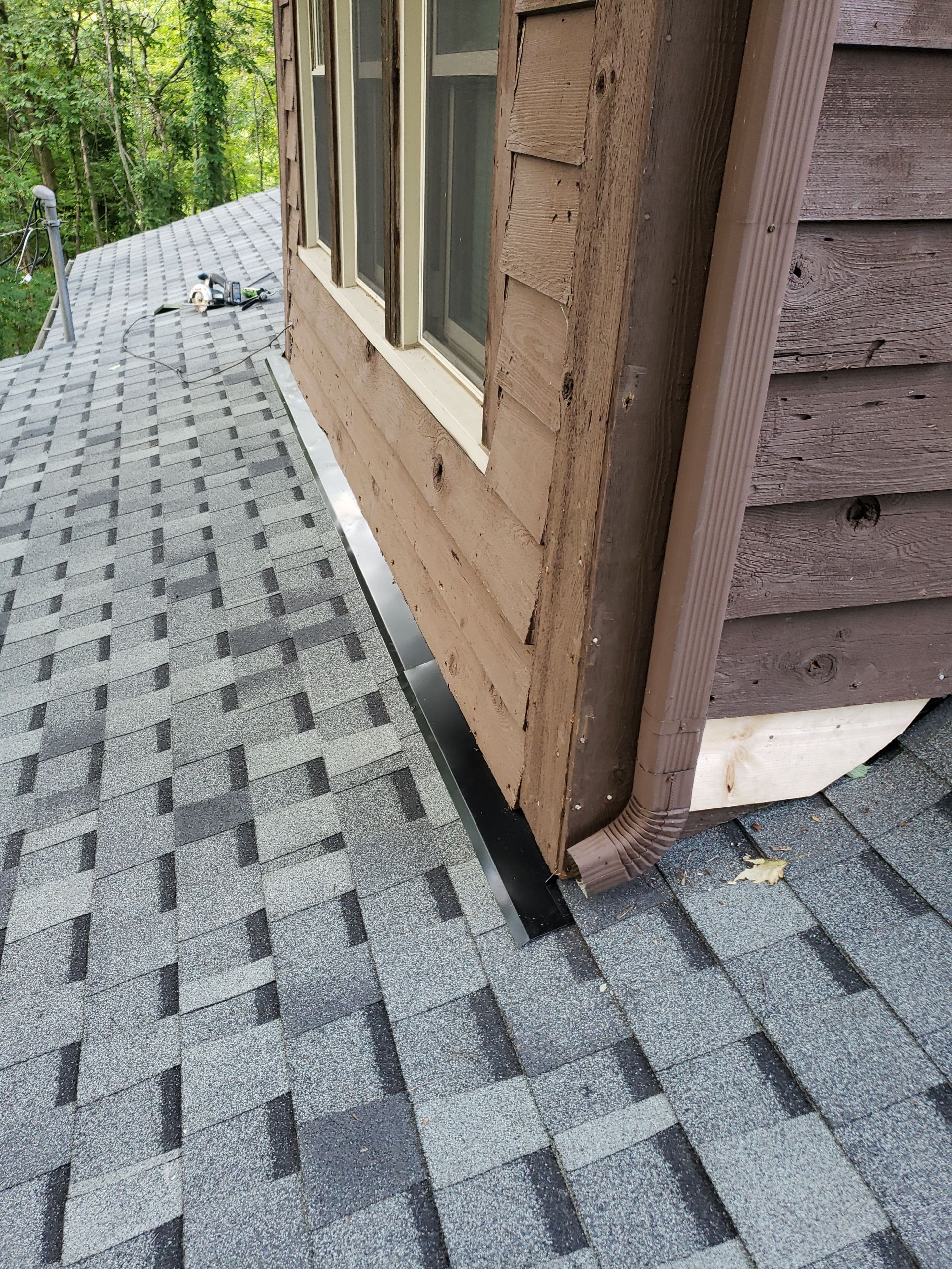 BRAND: ATLAS PINNACLE HP COLOR: PRISTINE SCOTCHGARD HEARTHSTONE by Eagle Eye Roofing