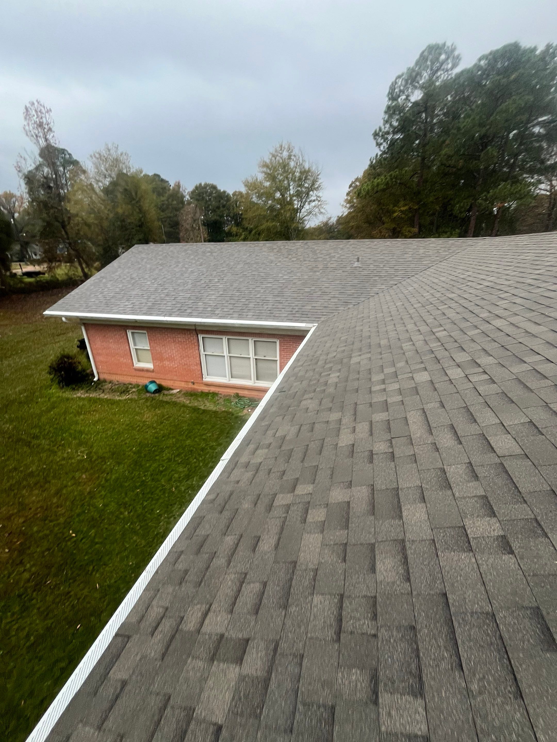 Residential Roofing Repair using Malarkey Vista: Weathered Wood  by Hostetler Roofing