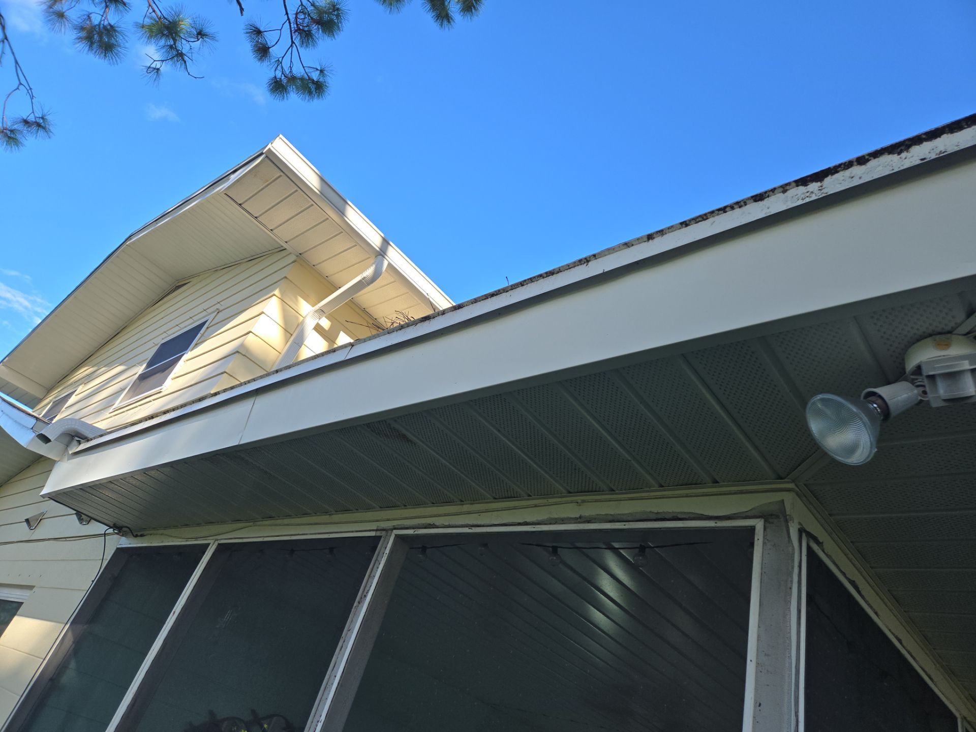 Project in St. Petersburg 33712 by Mitchell Roofing Company LLC 