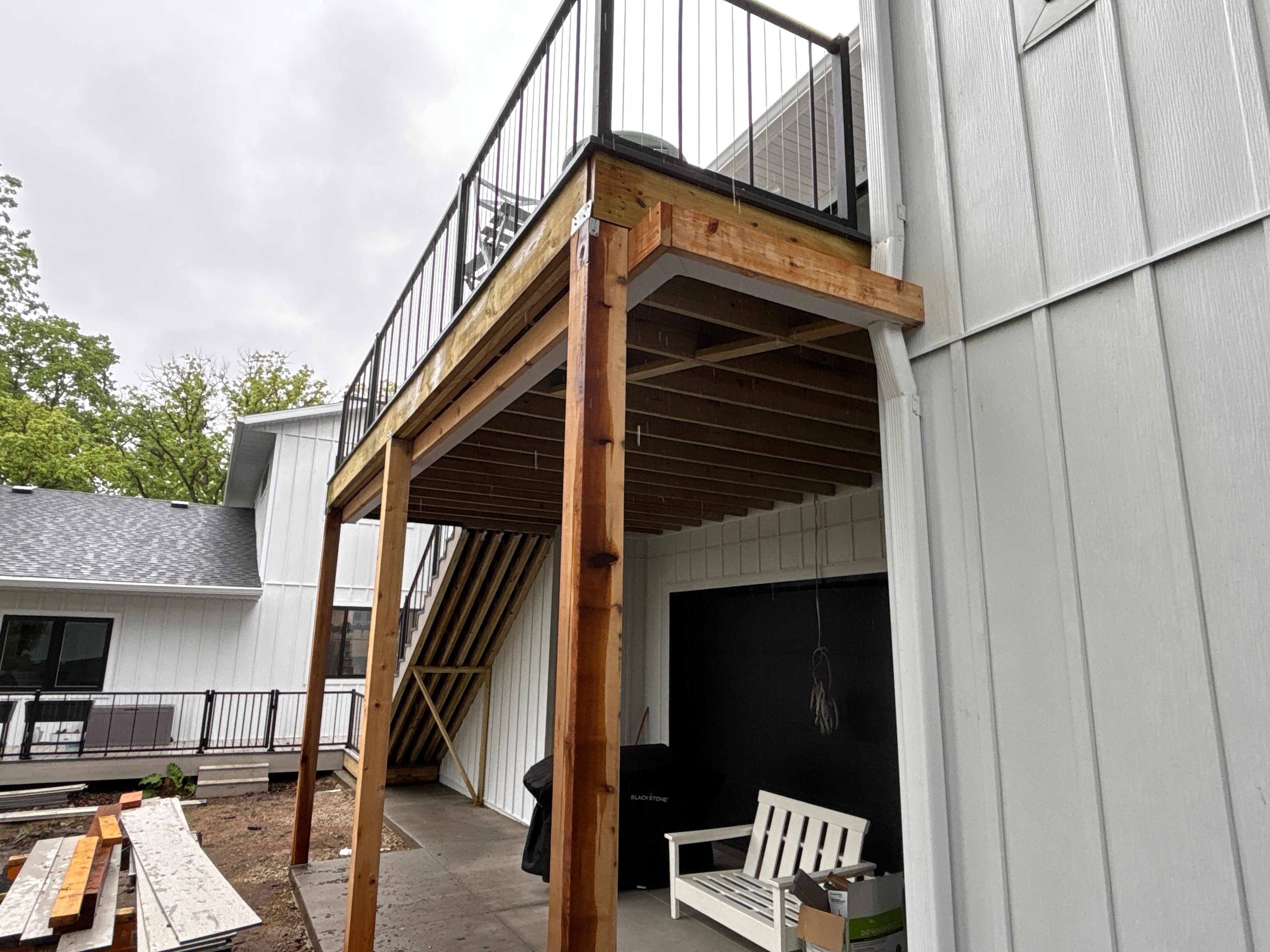 6-Inch White Seamless Gutters with Leaf Blaster Pro Gutter Covers – Cold Spring, MN by Next Level Seamless Gutters / Exteriors Inc.