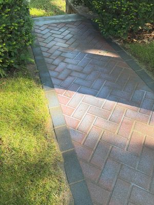 Gutter Cleaning in Parsippany, NJ — Gallo Bros job photo