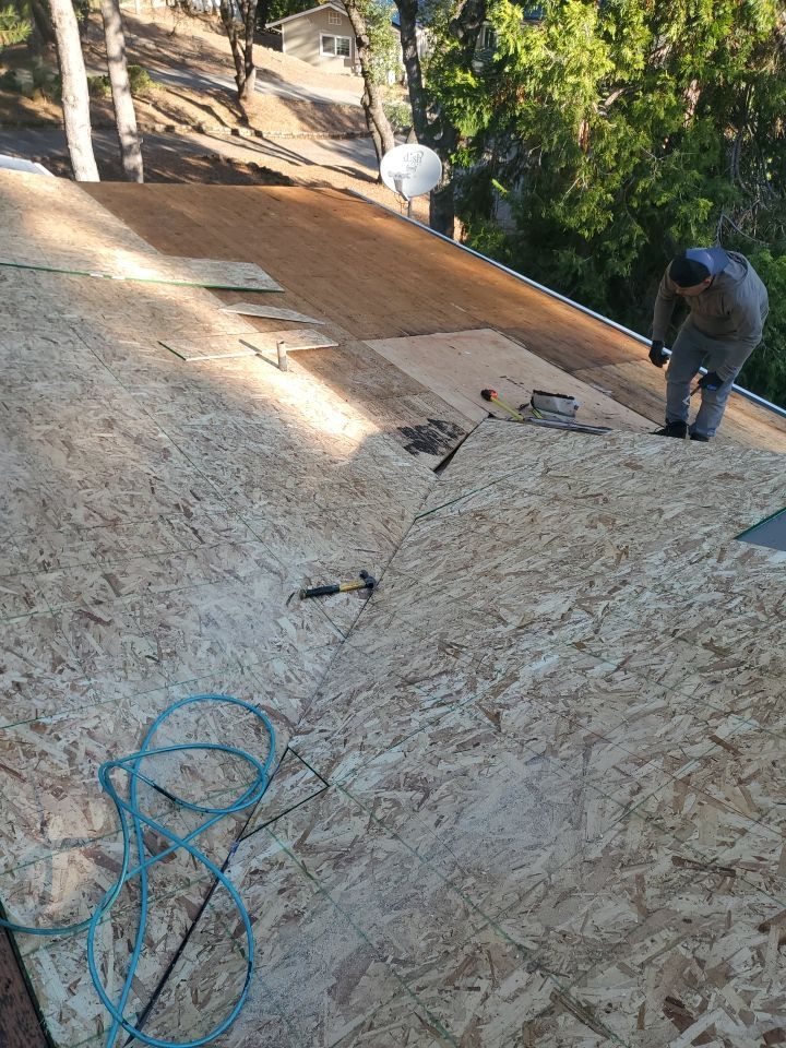 New Roof and gutters by Byers Enterprises 