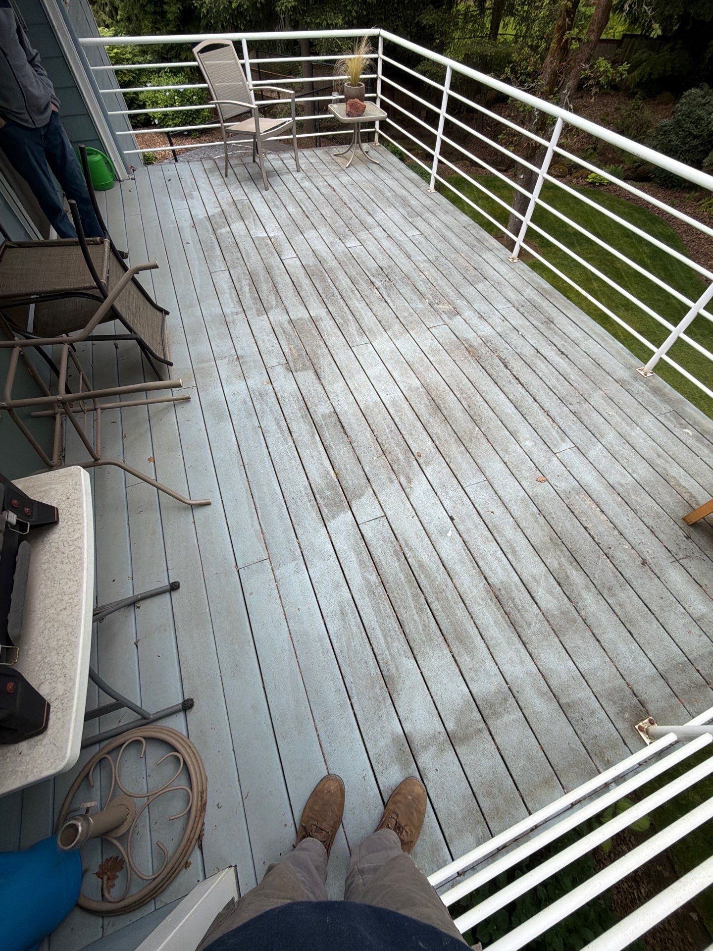 Deck Painting by Handyman State LLC