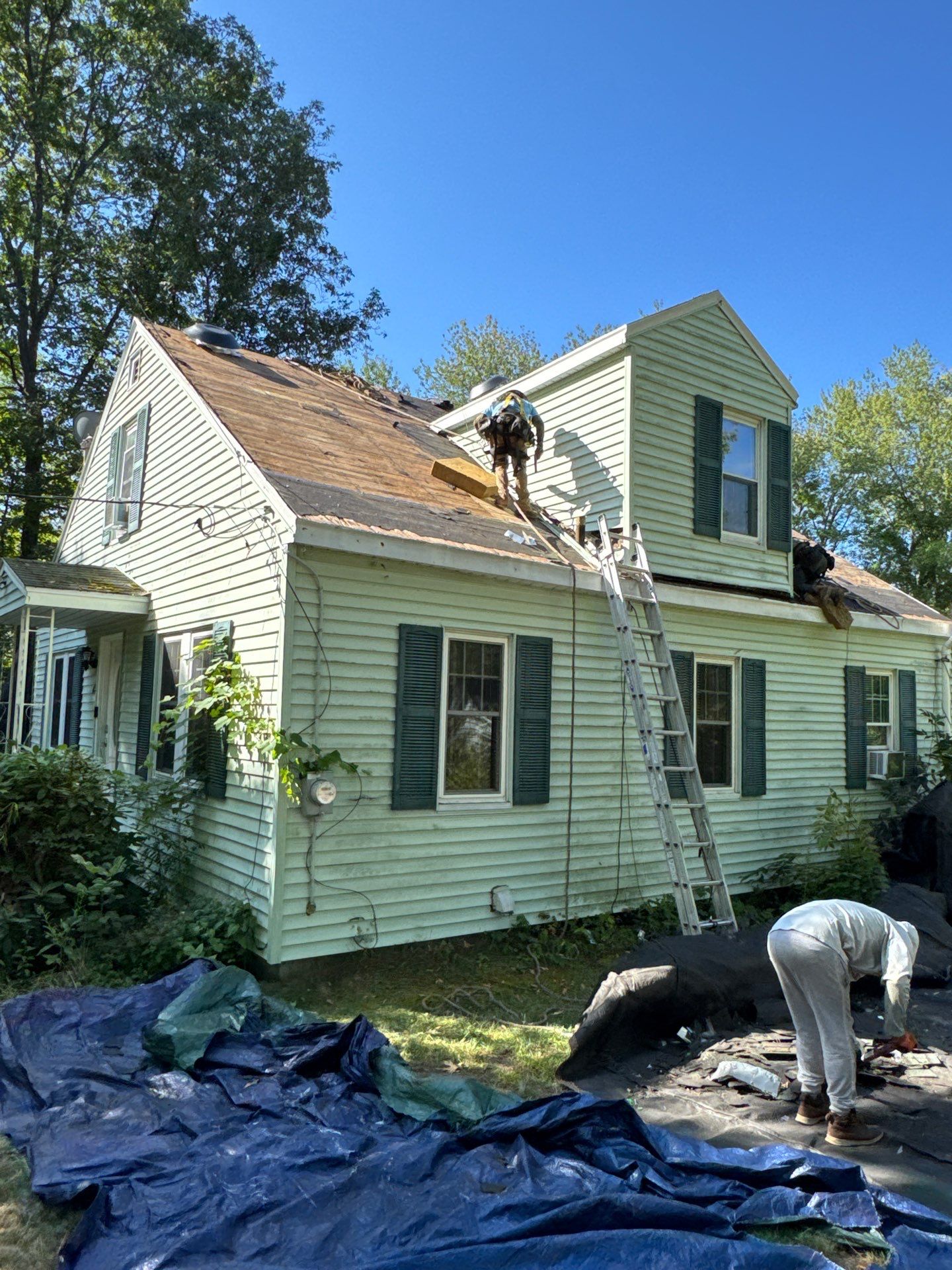 Roof Replacement, Lunenburg, MA by Mighty Dog Roofing of Greater Middlesex County