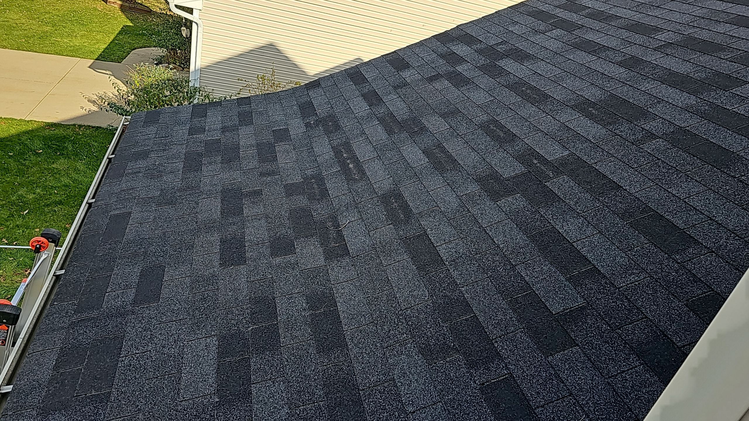 Weather Max Panel, Color: Ebony by Eagle Eye Roofing