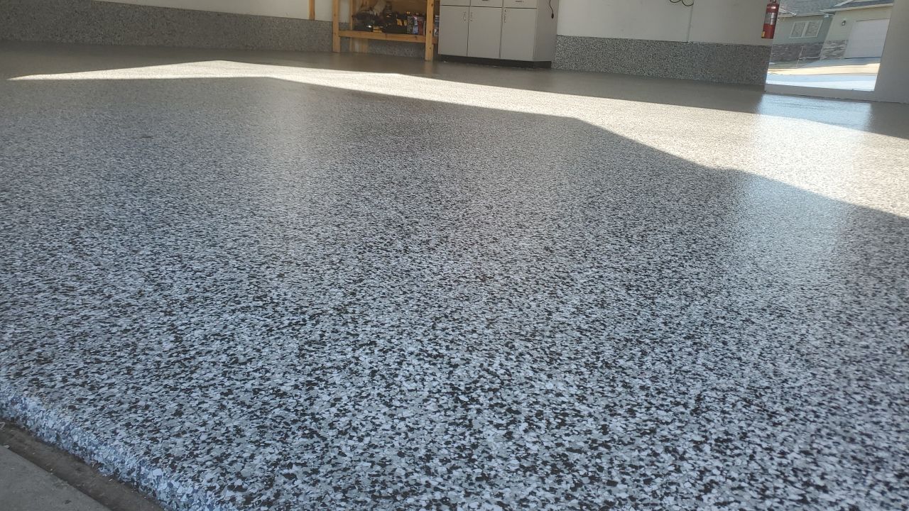 Garage using Domino  by Select Painting, Coatings & Garage Cabinets