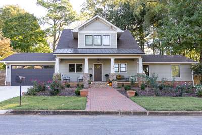 Monterey Taupe Hardie Plank + Windows & Doors