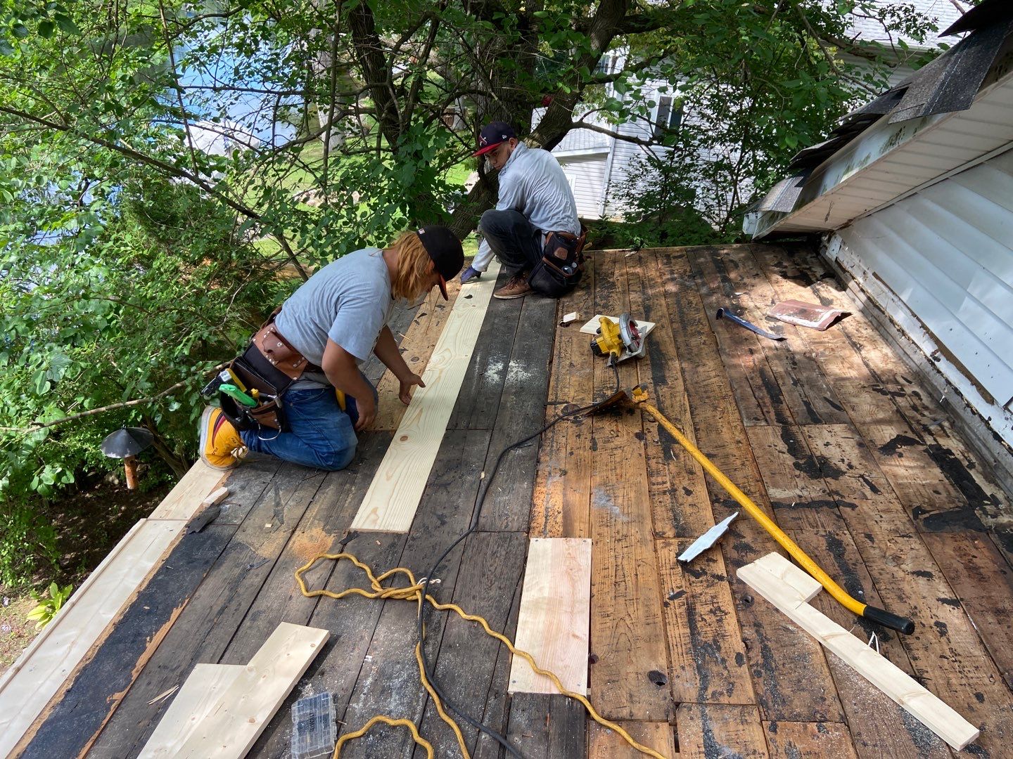 Siding Replacement using CertainTeed Landmark by 180 Contractors