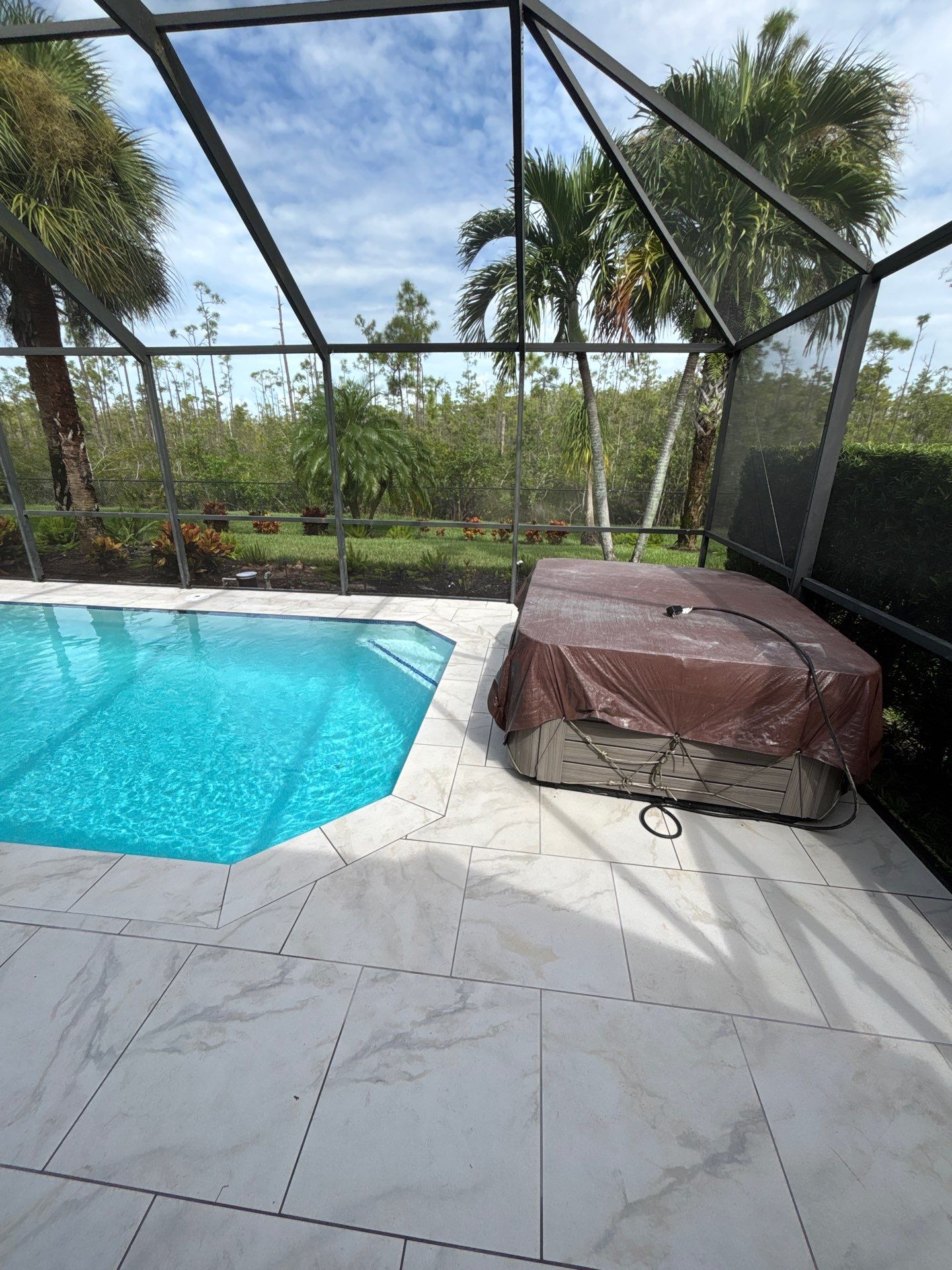 Porcelain Pool Deck - Colonial Country Club by Old Town Pavers Llc