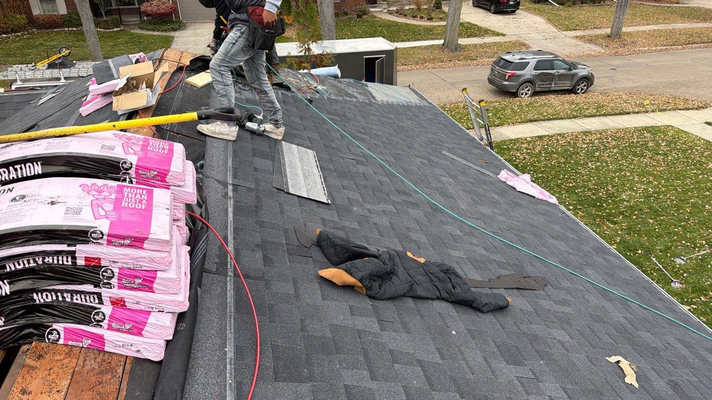 Roof Replacement using Owens Corning Onyx Black by 180 Contractors