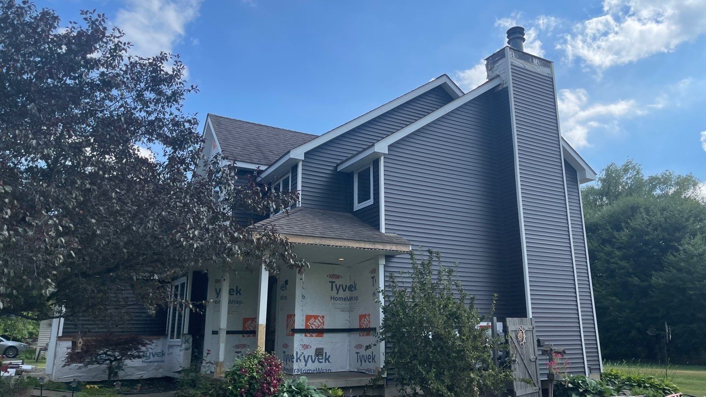 Siding Replacement using Certainteed Restoration Classic D4 by 180 Contractors