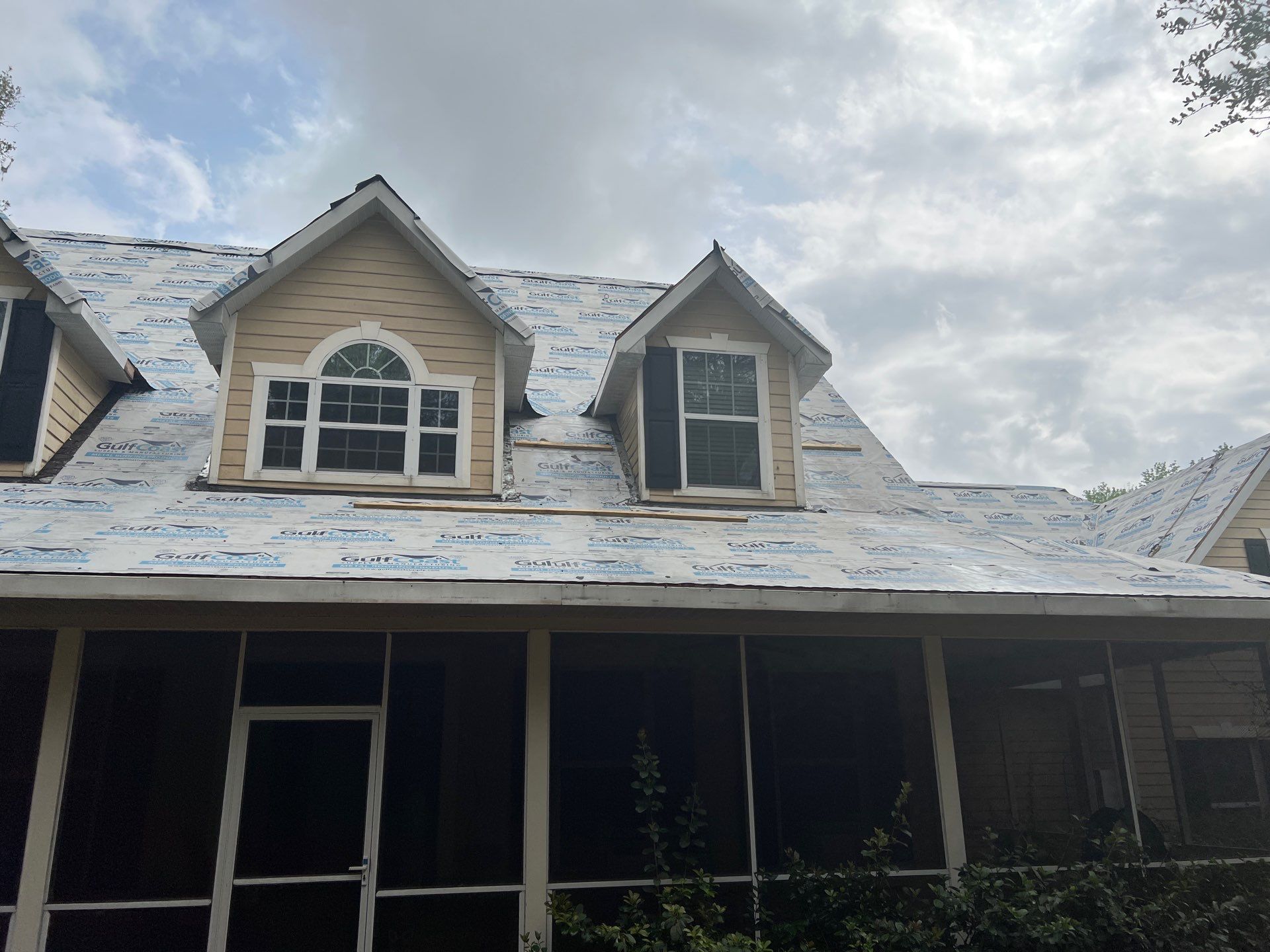 Charcoal Brown Standing Seam by Reimagine Roofing