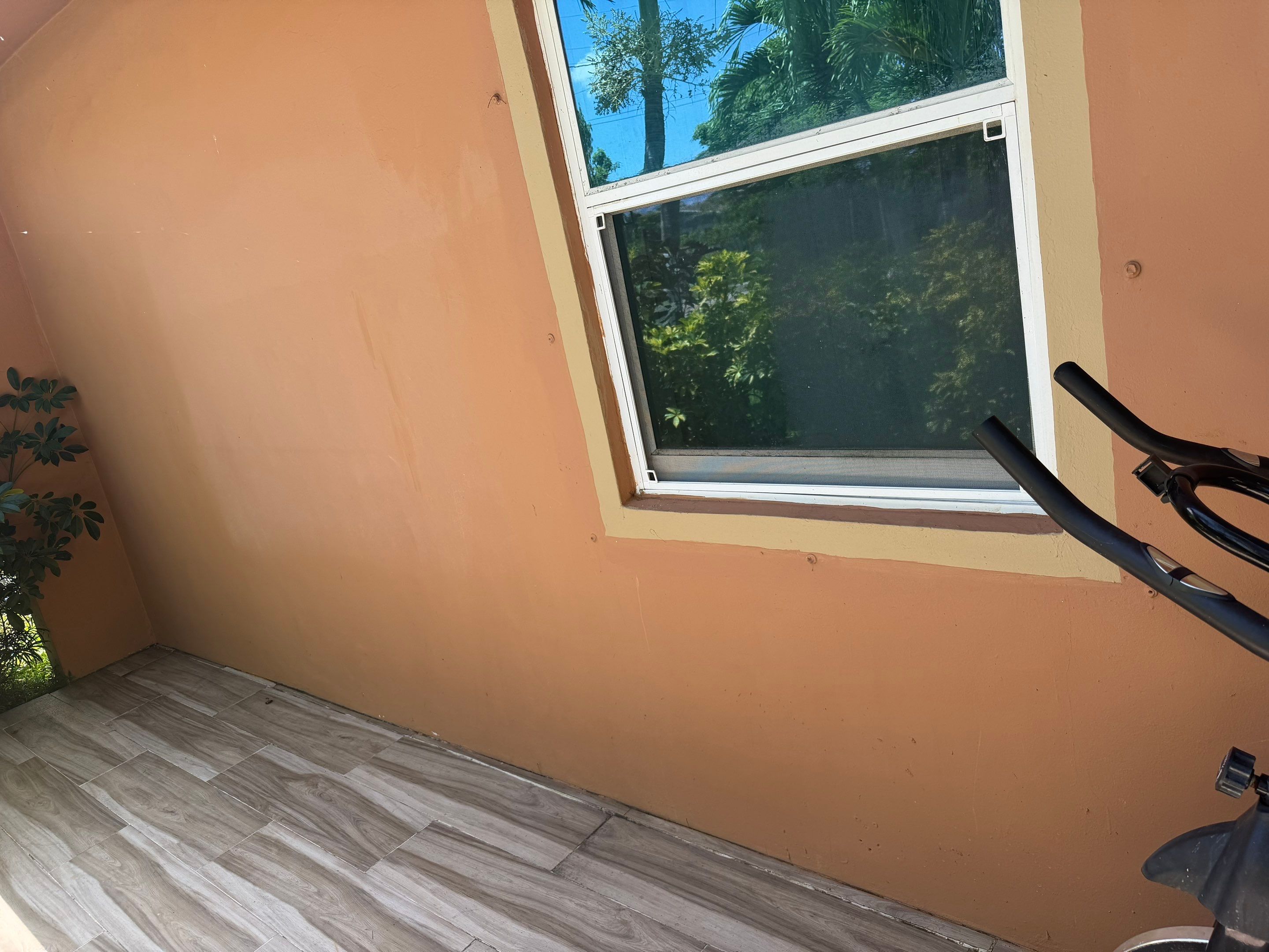 Water Damage Claim in Lauderdale Lakes by FLAPA & KeyStone