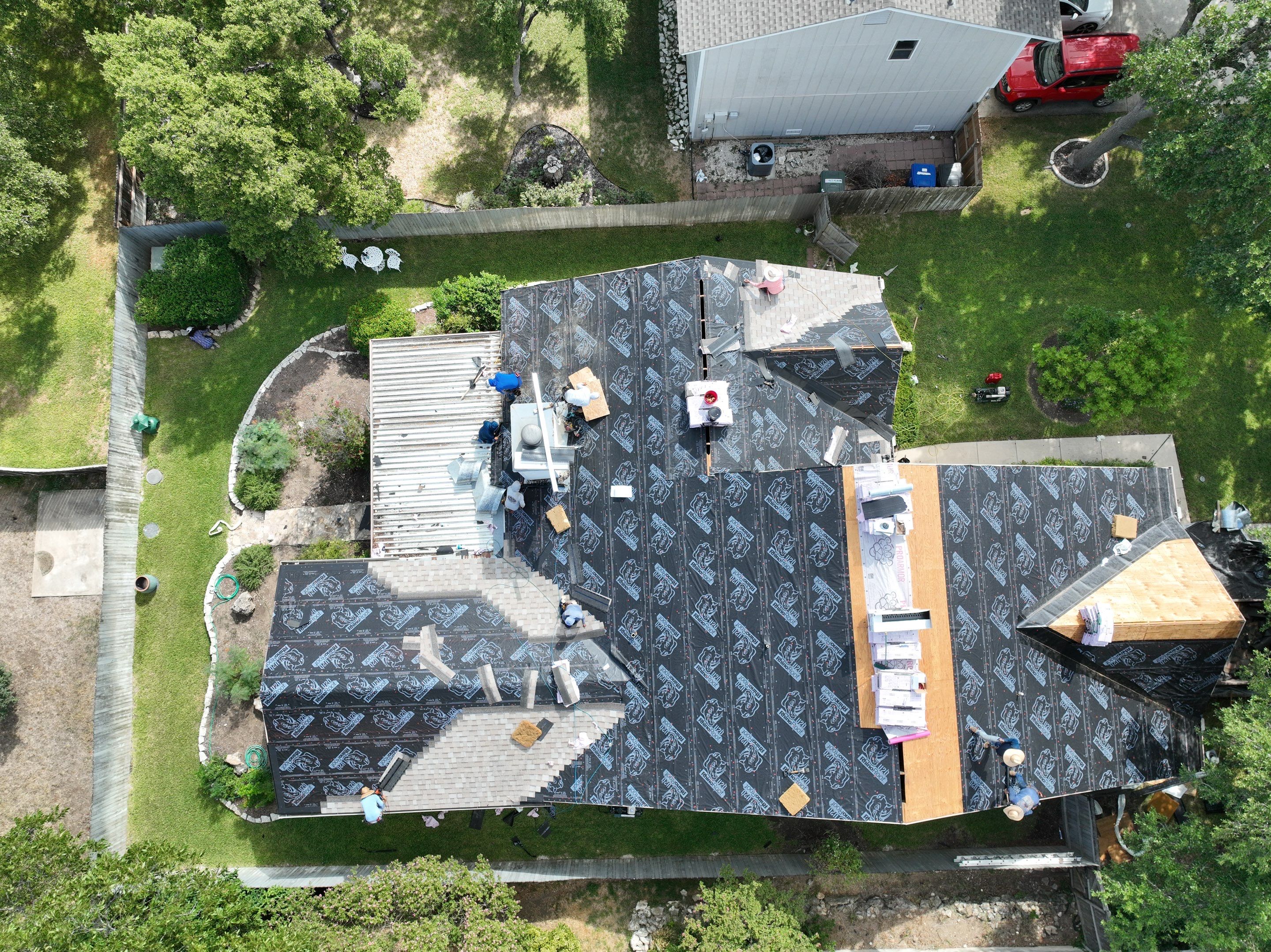 Residential Roof Replacement using Owens Corning 30 year Architectural Shingles by Premier Roofing and Contracting