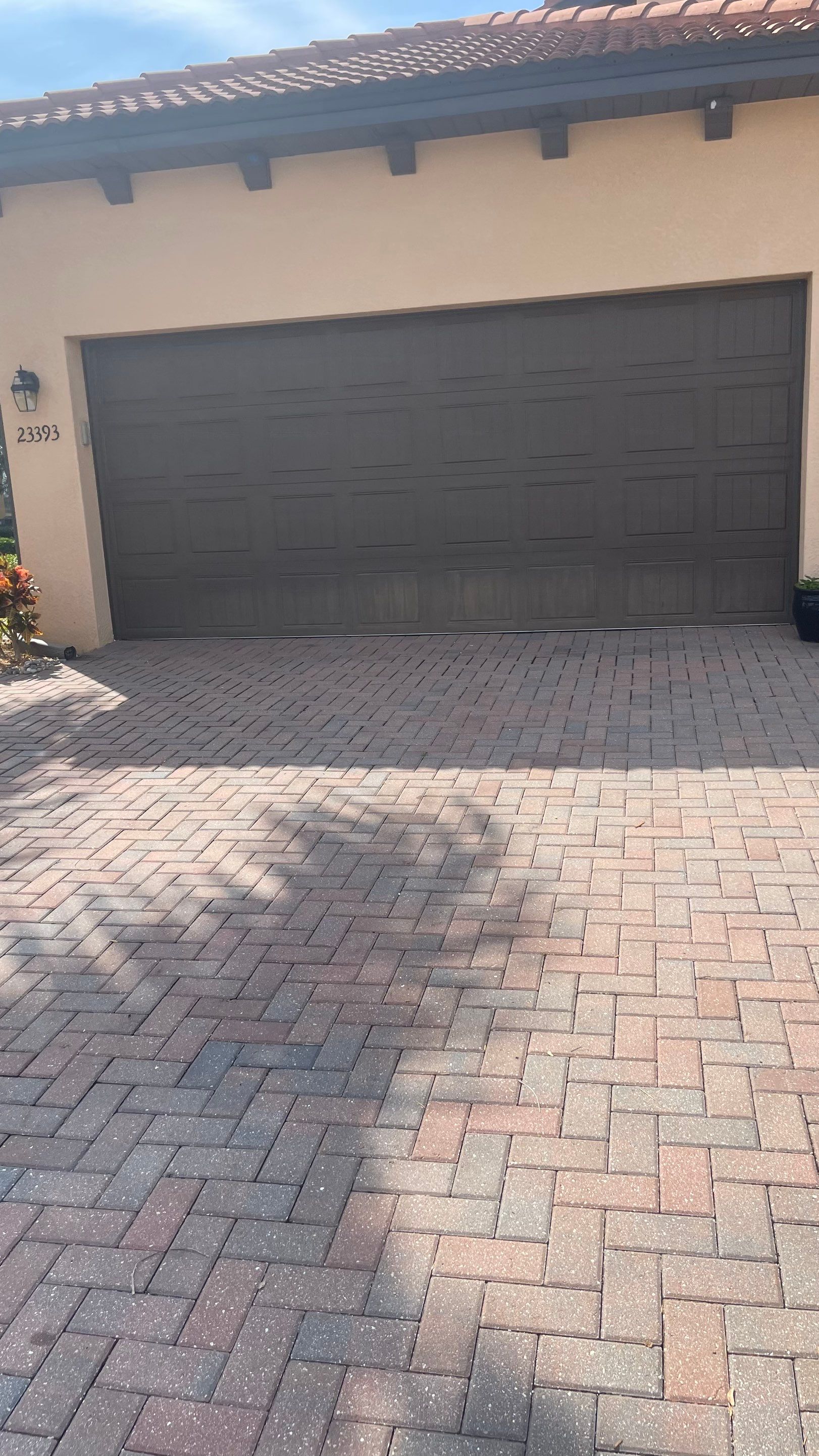 HOA Paver Driveway & Sidewalk Cleaning in Sarasota National, Venice, FL | Sunshine AquaWash by Sunshine AquaWash