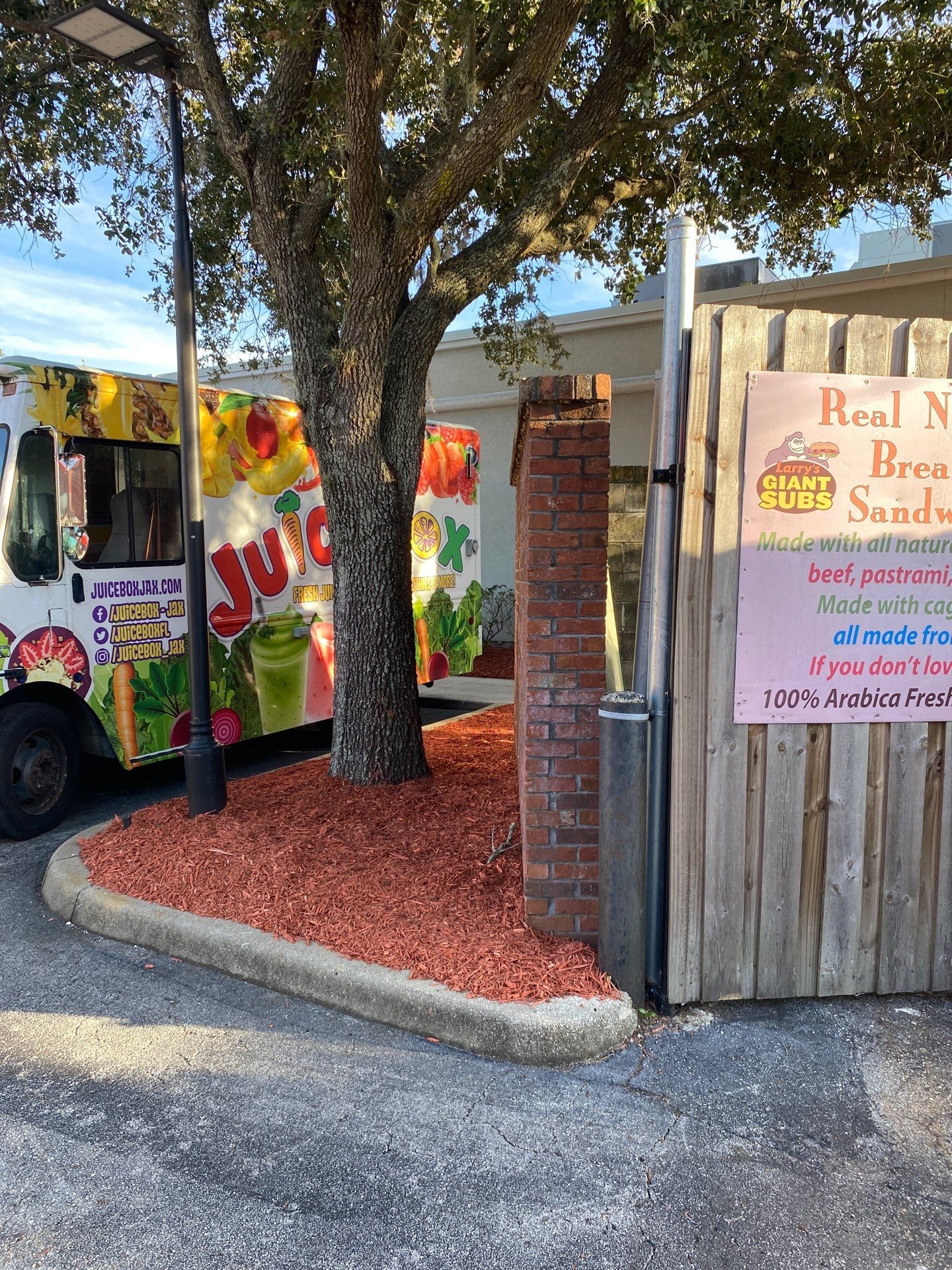 Larry’s Giant Subs | Rock & Mulch by ProGreen Services