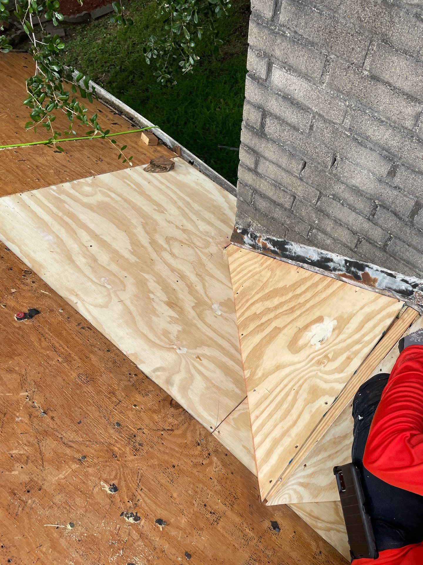 Residential Roofing Repair using Owen's Corning Duration (Lifetime) Shingles by Roof Repair Company