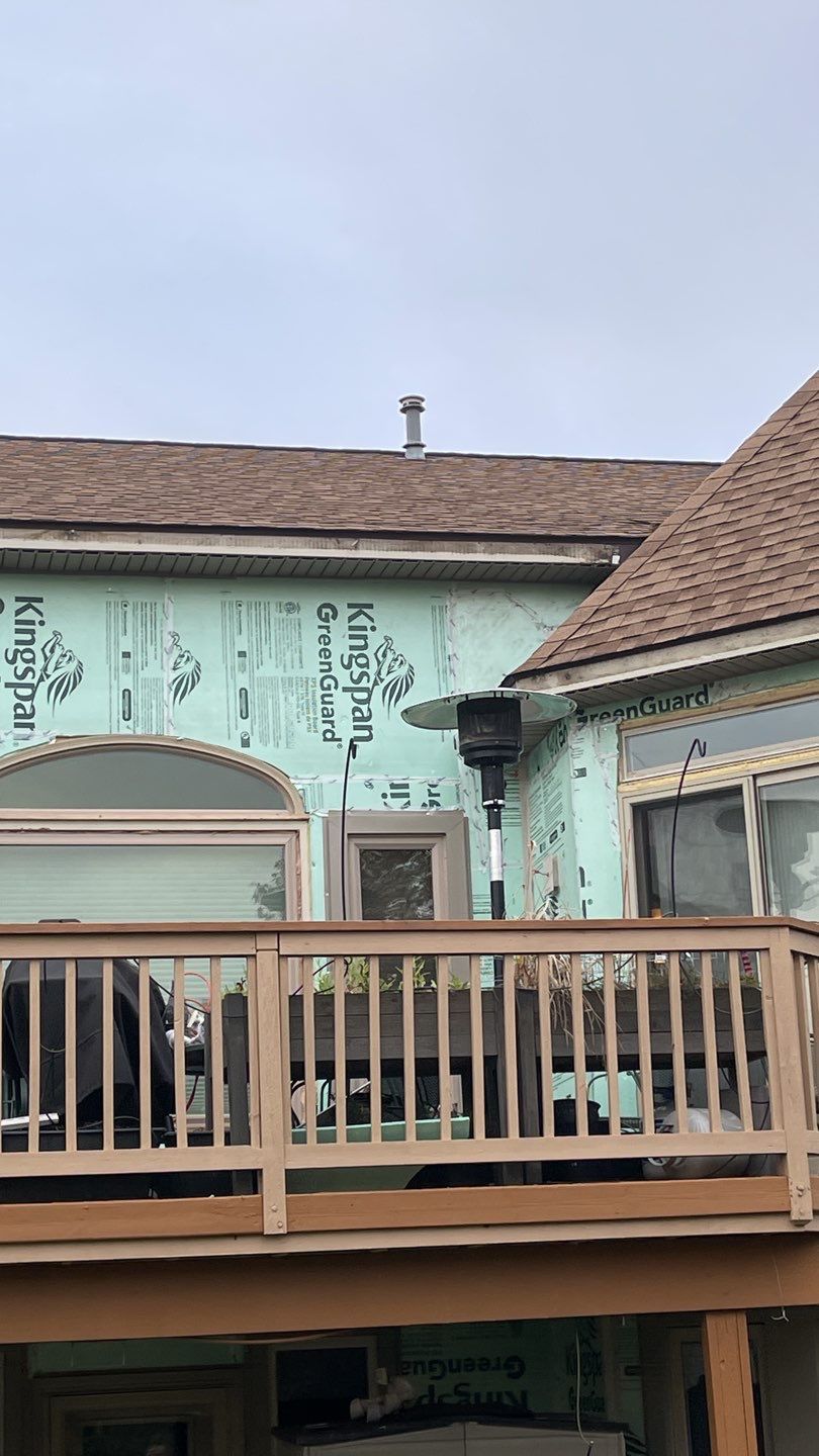 Siding Replacement using CertainTeed Restoration Classic D5 by 180 Contractors