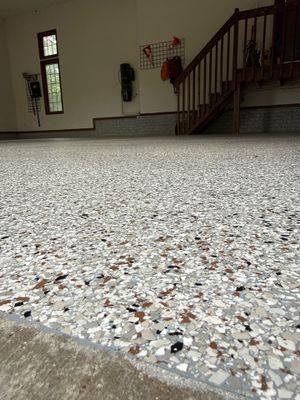Coyote Flake Epoxy Garage Floor Coating in Earlham