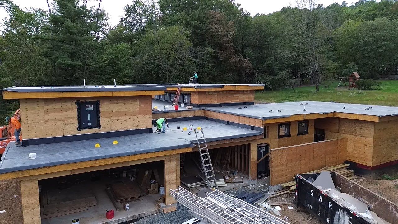EPDM Roofing by CMNG LLC
