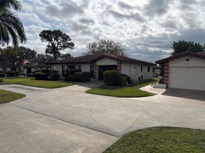 Tile Roof Cleaning in Vivienda at Bradenton I – Bradenton, FL