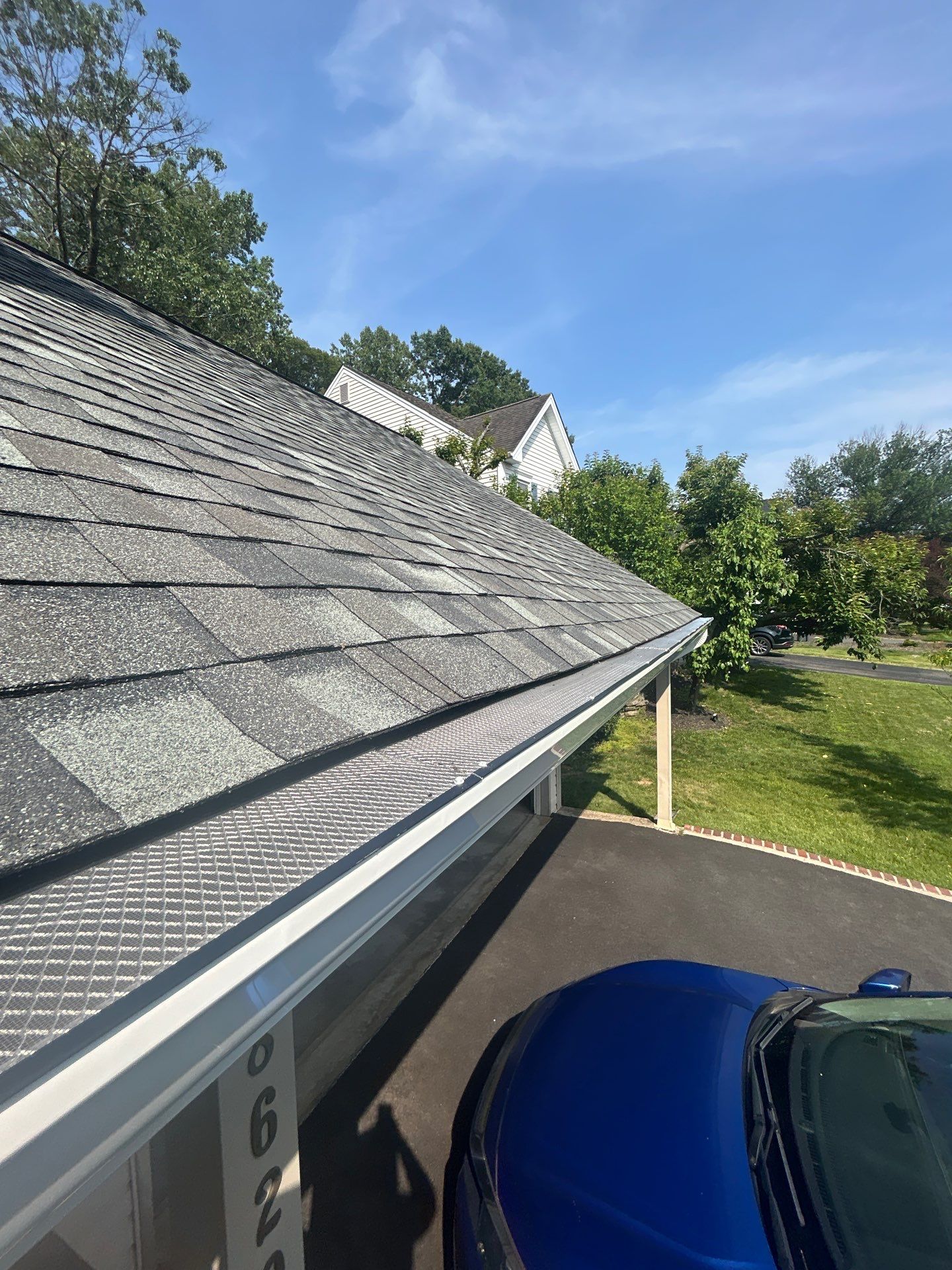 Springfield: Residential Roof Replacement with CertainTeed Landmark PRO in Max Def Georgetown Gray by RM Banning, Inc.