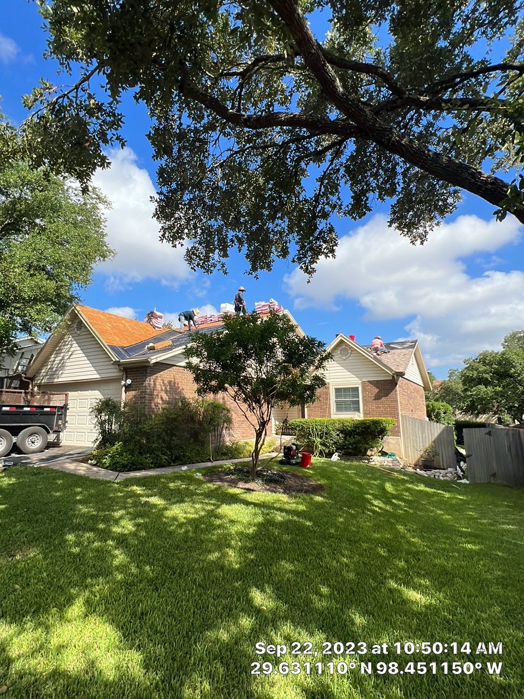 Residential Roof Replacement using Owens Corning 30 year Architectural Shingles by Premier Roofing and Contracting