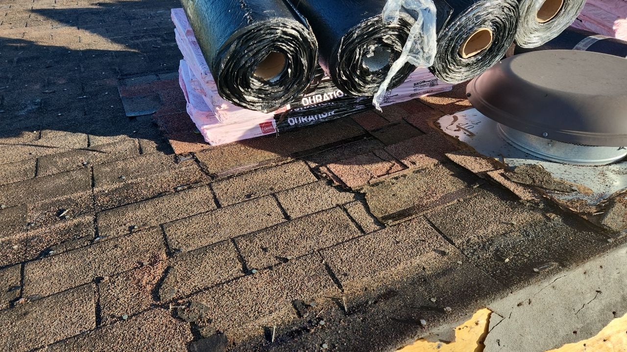 Project in St Pete 33703 by Mitchell Roofing Company LLC 