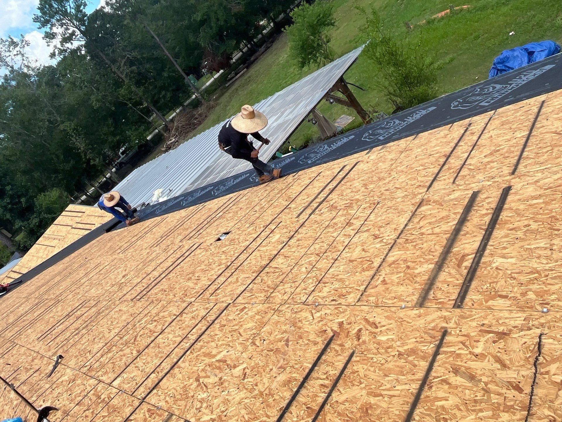 Residential Roofing Installation using Owen's Corning Duration (Lifetime) Shingles by Roof Repair Company