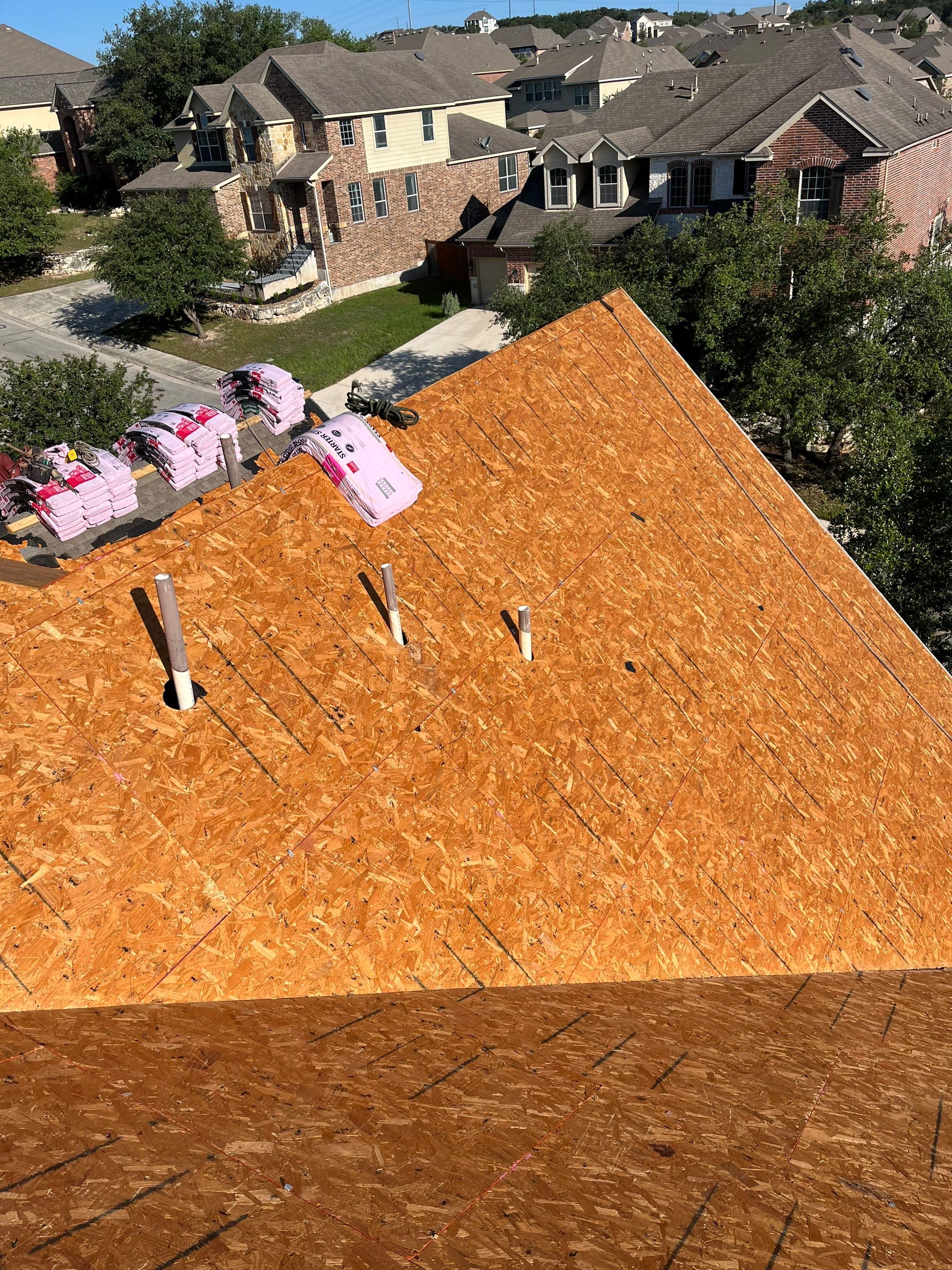 Residential Roof Replacement using Owens Corning 30 year Architectural Shingles by Premier Roofing and Contracting