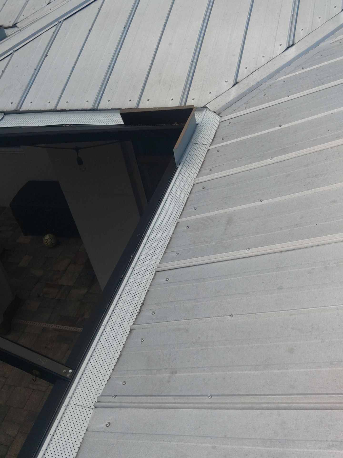 Gutter guards installation combined with gutter cleaning in Sarasota, FL by Gutter Professors