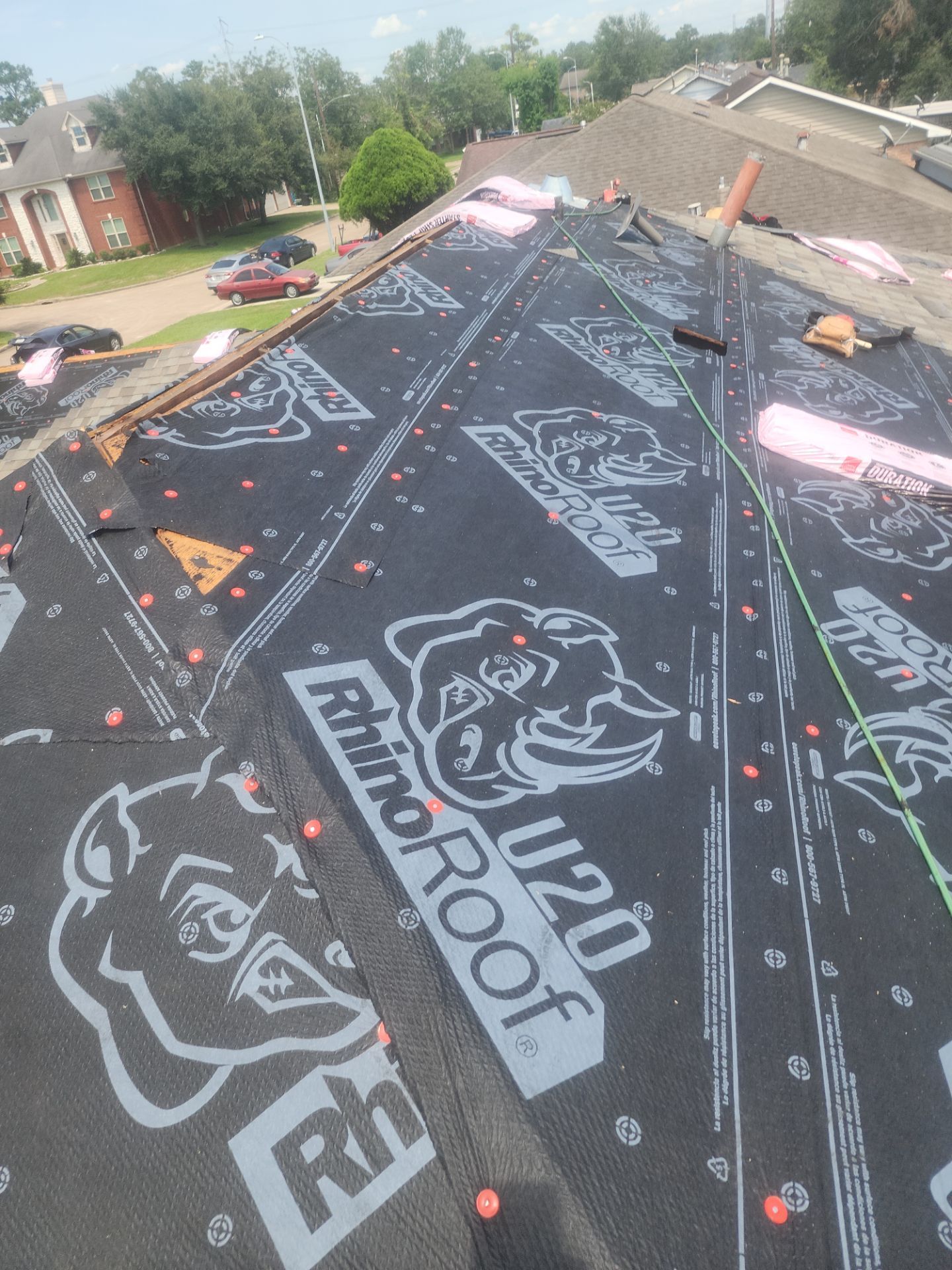 Residential Roofing Installation using Owen's Corning Duration (Lifetime) Shingles by Roof Repair Company