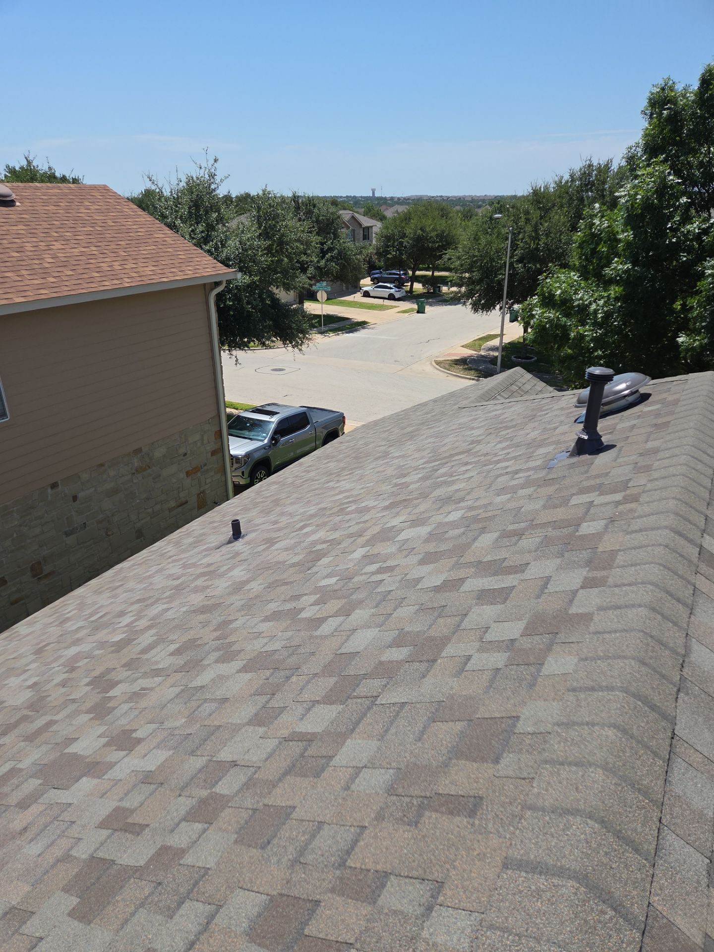 Driftwood - Owens Corning TruDefinition Duration by RoofsOnly.com