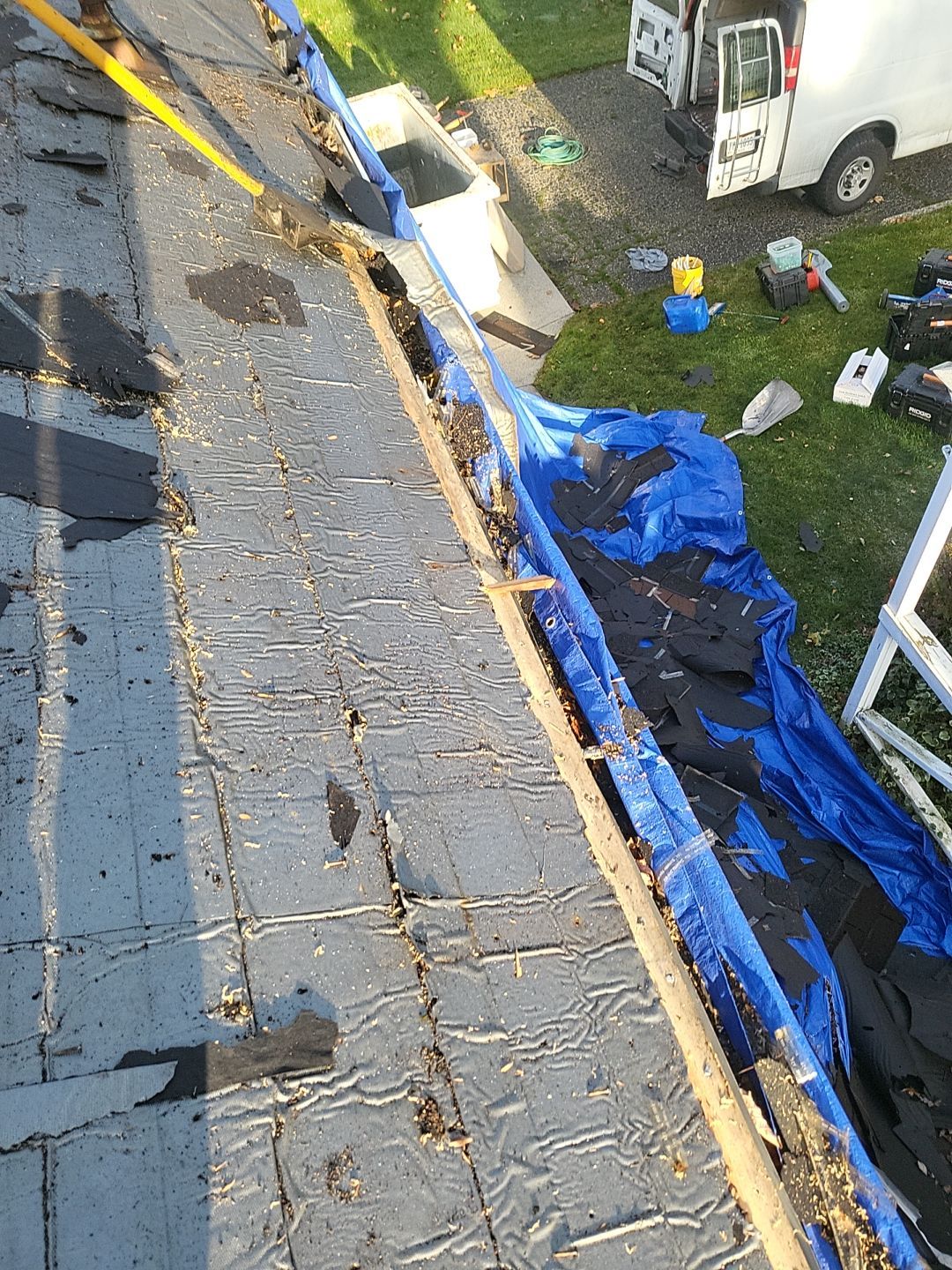 ATLAS PINNACLE COLOR: COASTAL GRANITE DRIP EDGE: TUXEDO GRAY by Eagle Eye Roofing