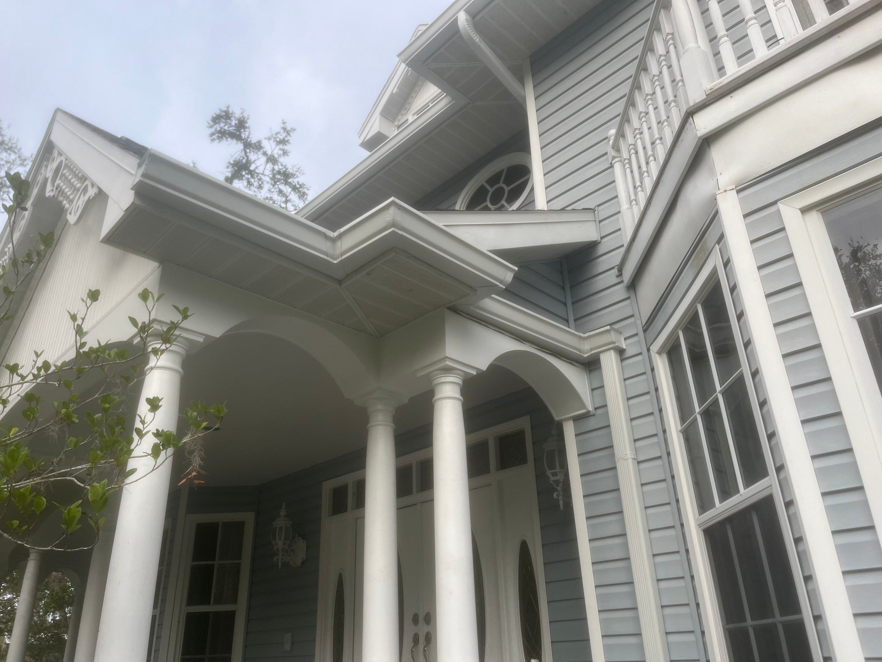 6-inch Seamless Gutters Installed in Bradenton FL by Gutter Professors