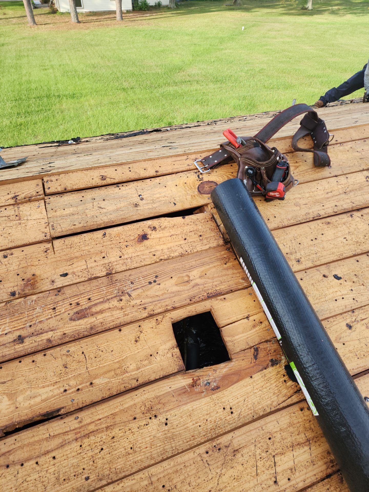 Residential Roofing Installation using Owen's Corning Duration (Lifetime) Shingles by Roof Repair Company
